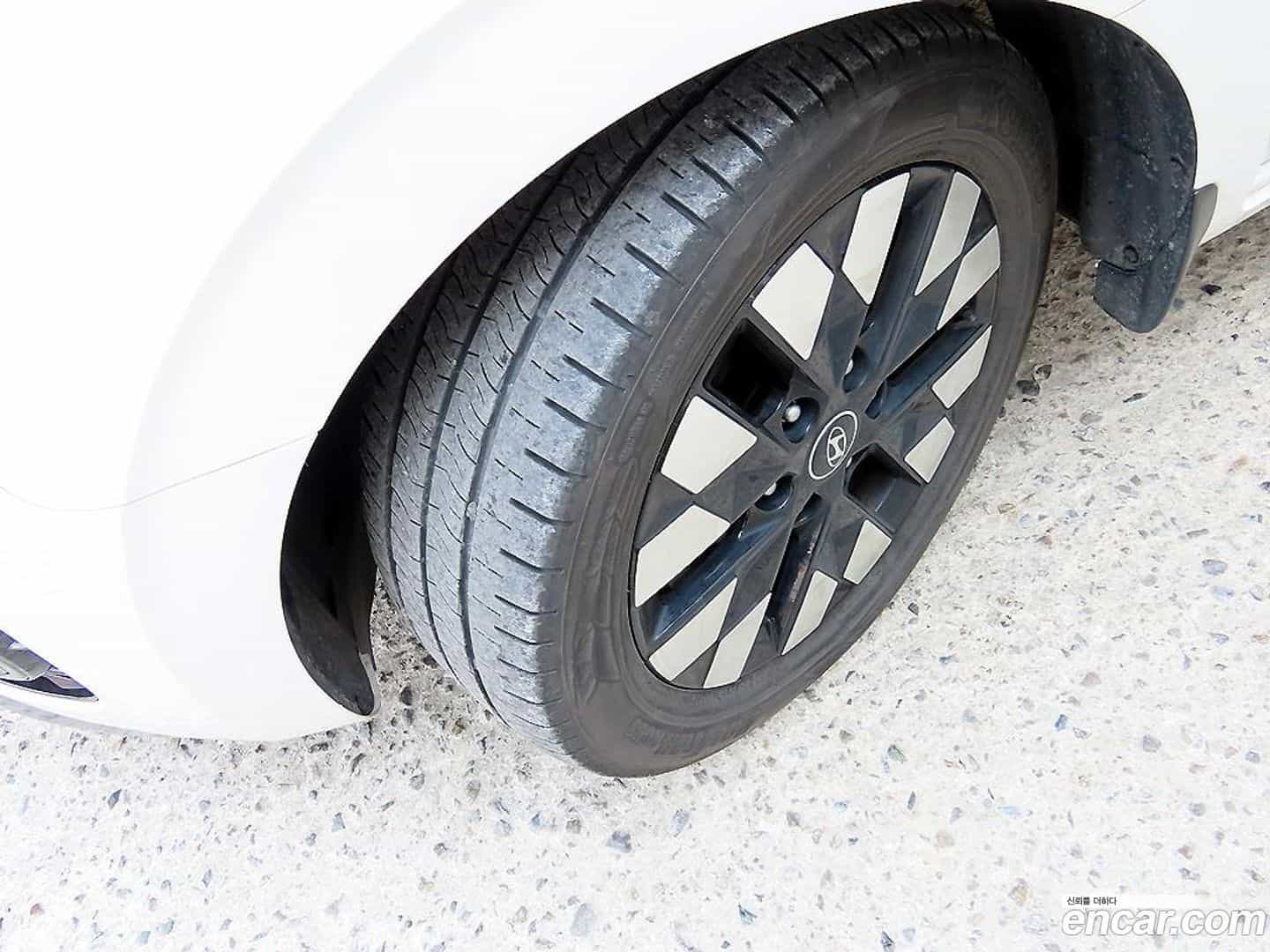 Staria Hyundai 2025.2-OPTION-024