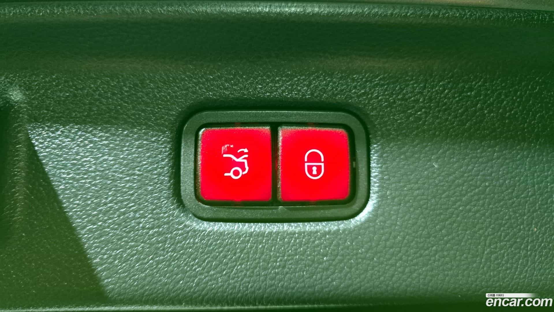 S-Class Mercedes-Benz 2024.9-OPTION-022