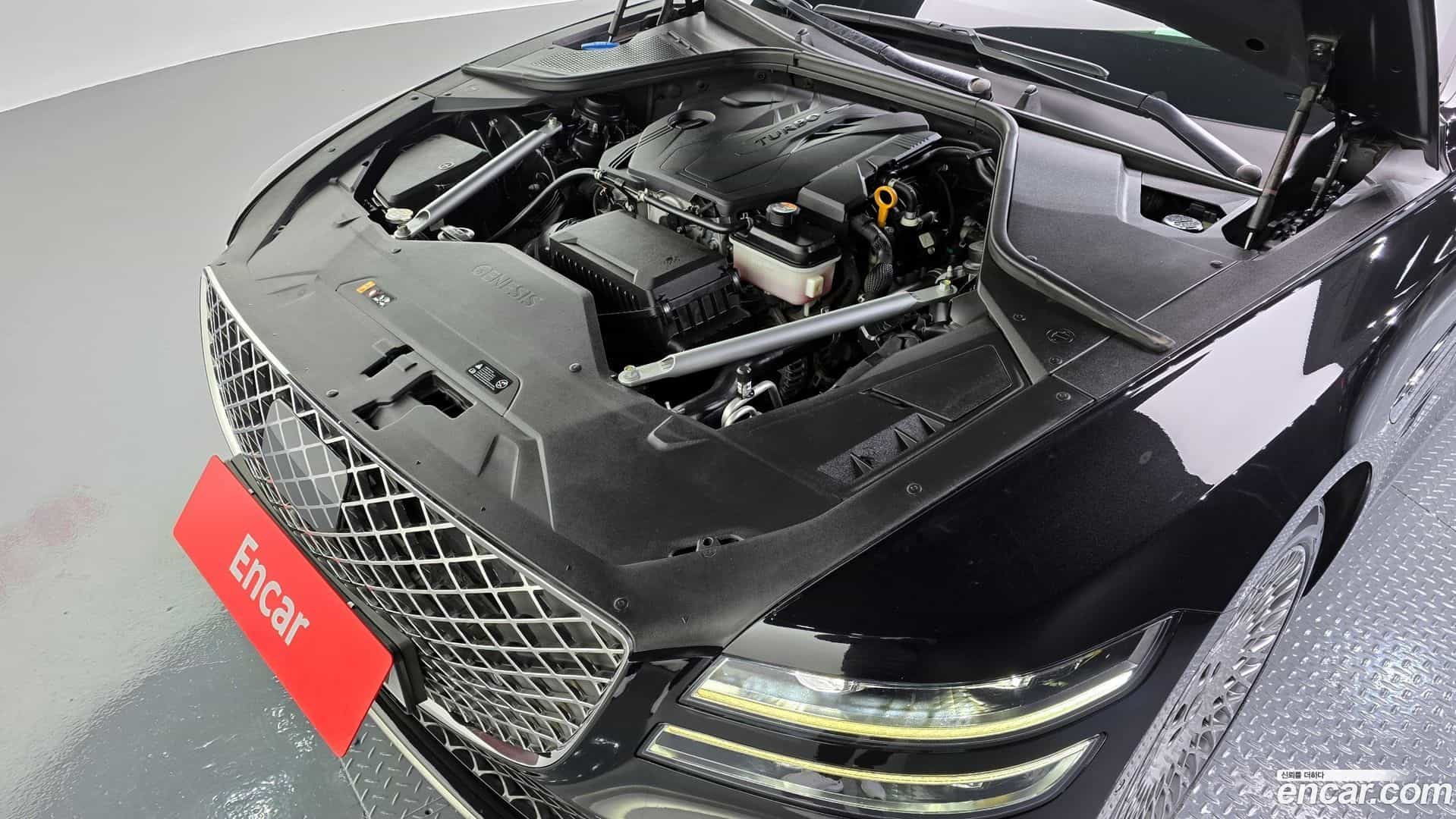 G80 Genesis 2022.1-OUTER-006