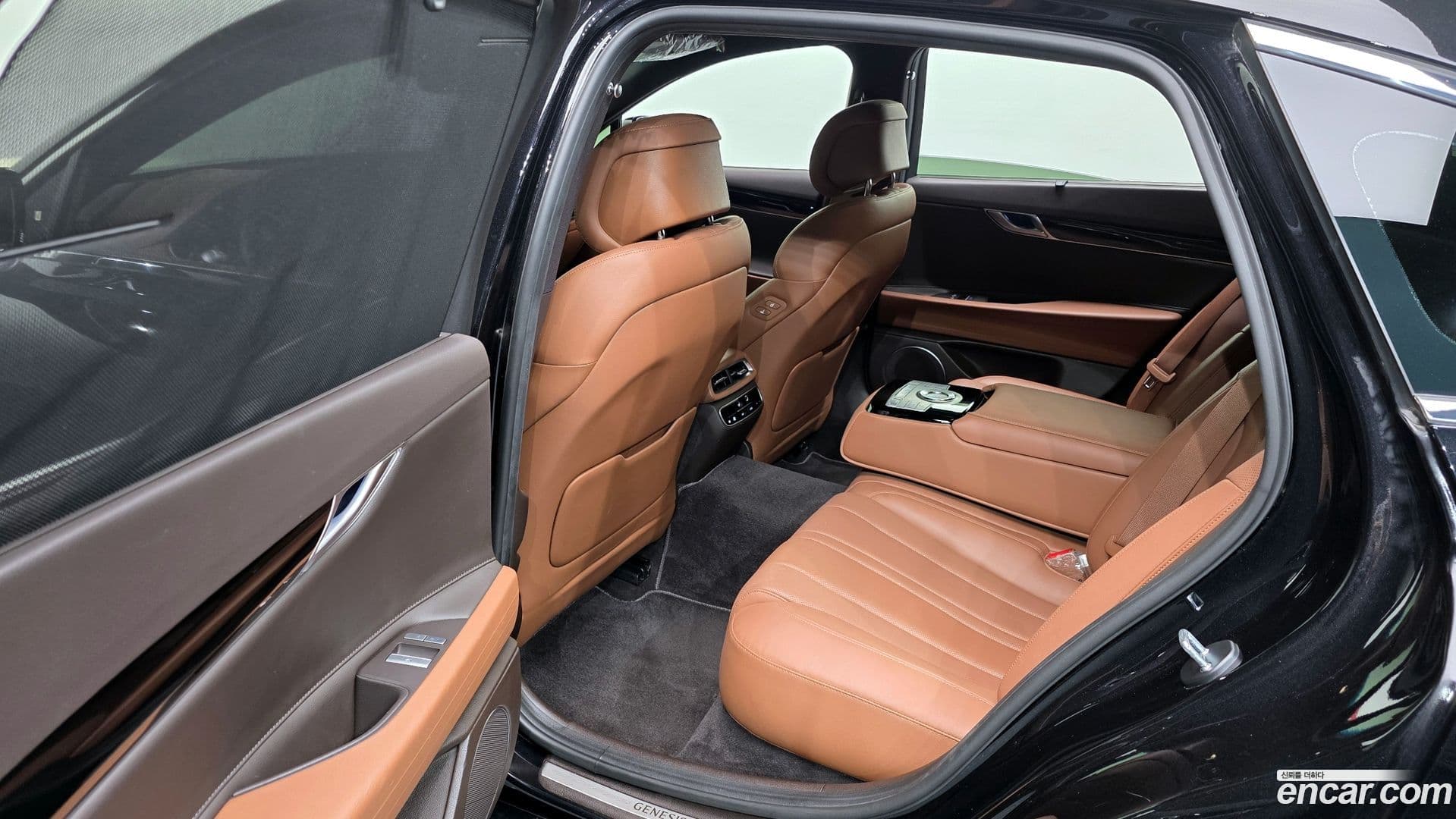 Main__Slider__Photo:G80 Genesis 2022.1-11