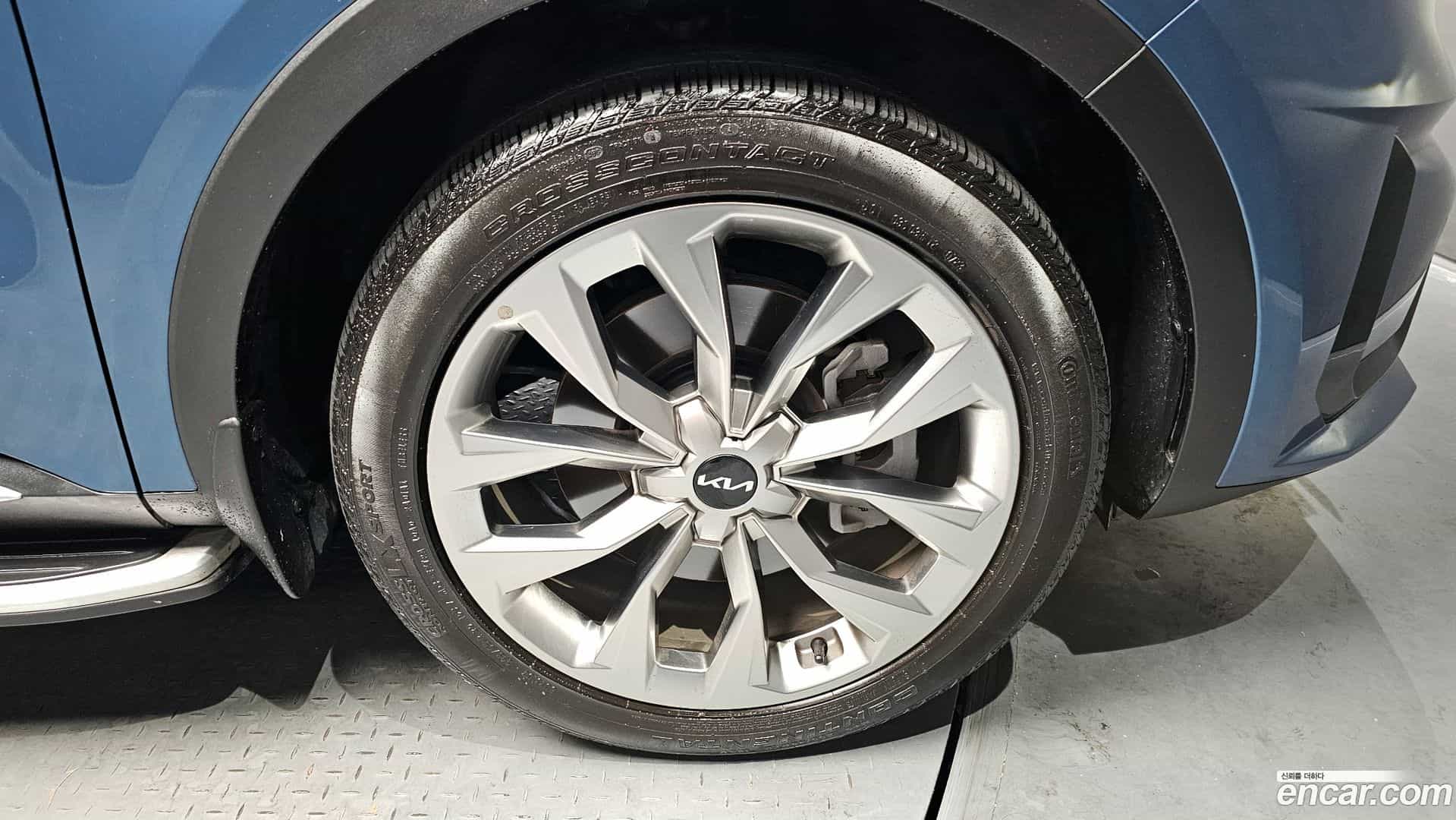 Sorento Kia 2023.4-OUTER-005