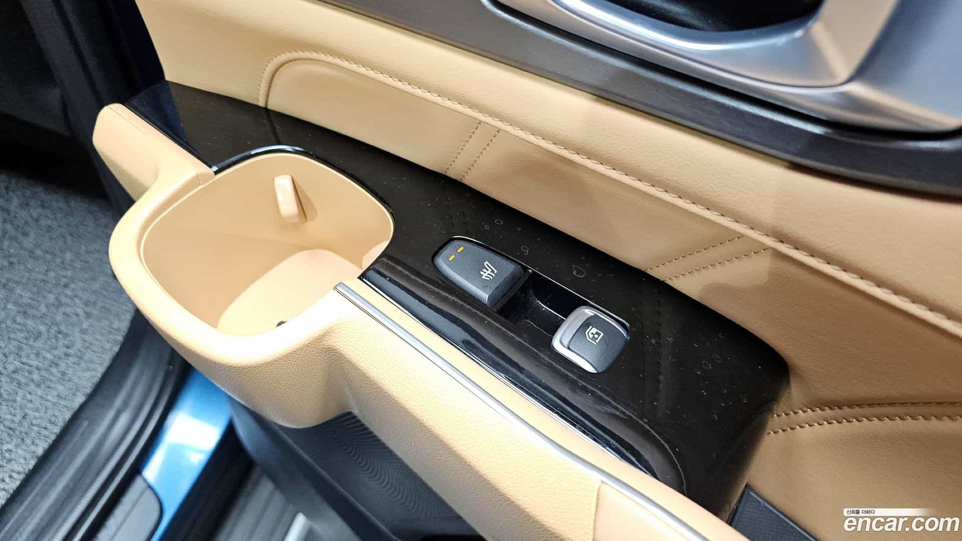 Sorento Kia 2023.4-OPTION-023