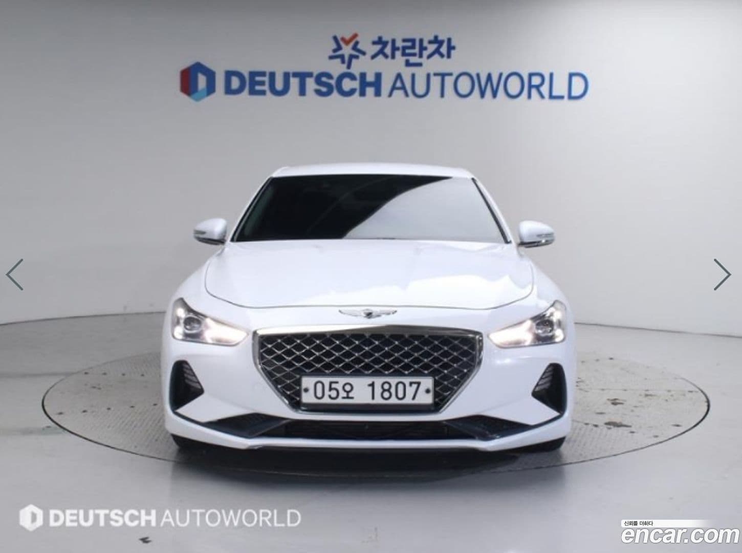 Main__Slider__Photo:G70 Genesis 2019.6-2