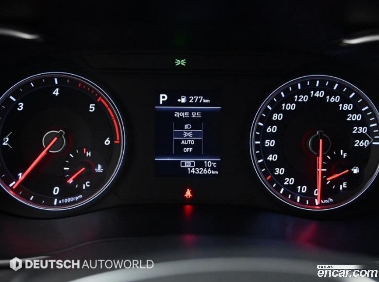 Main__Slider__Photo:G70 Genesis 2019.6-7