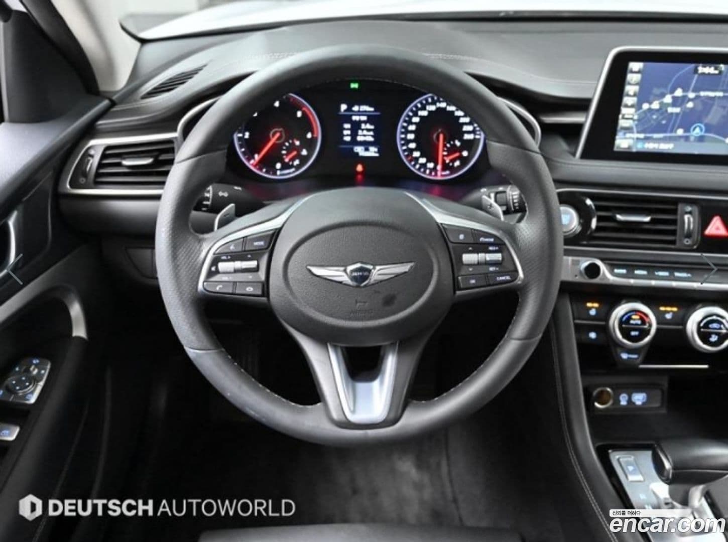 Main__Slider__Photo:G70 Genesis 2019.6-12