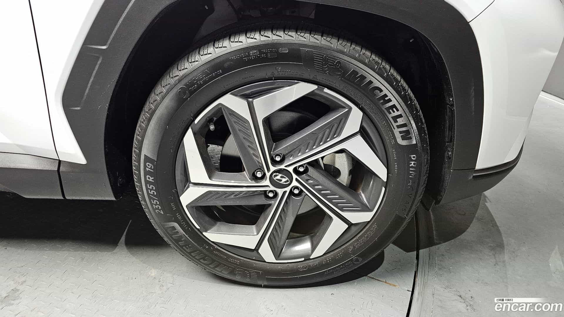 Tucson Hyundai 2023.11-OUTER-005