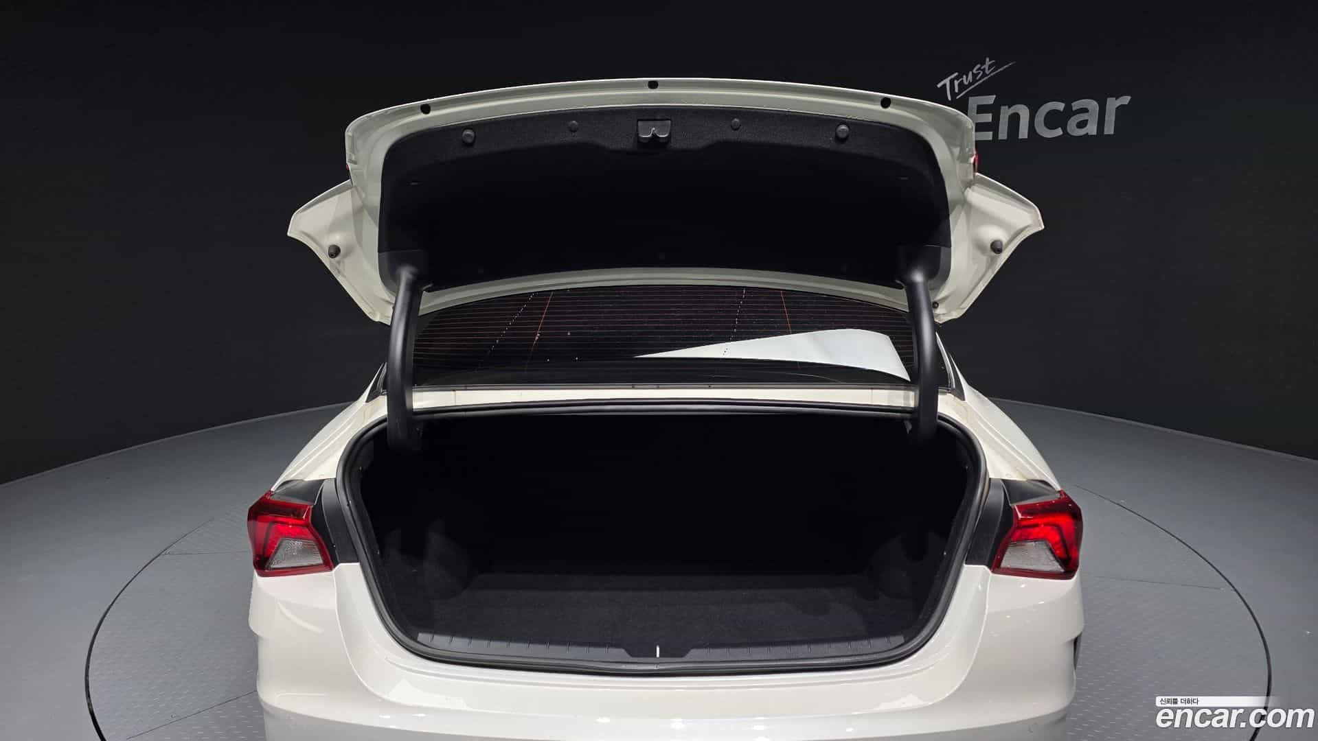 K5 Kia 2020.3-OPTION-024