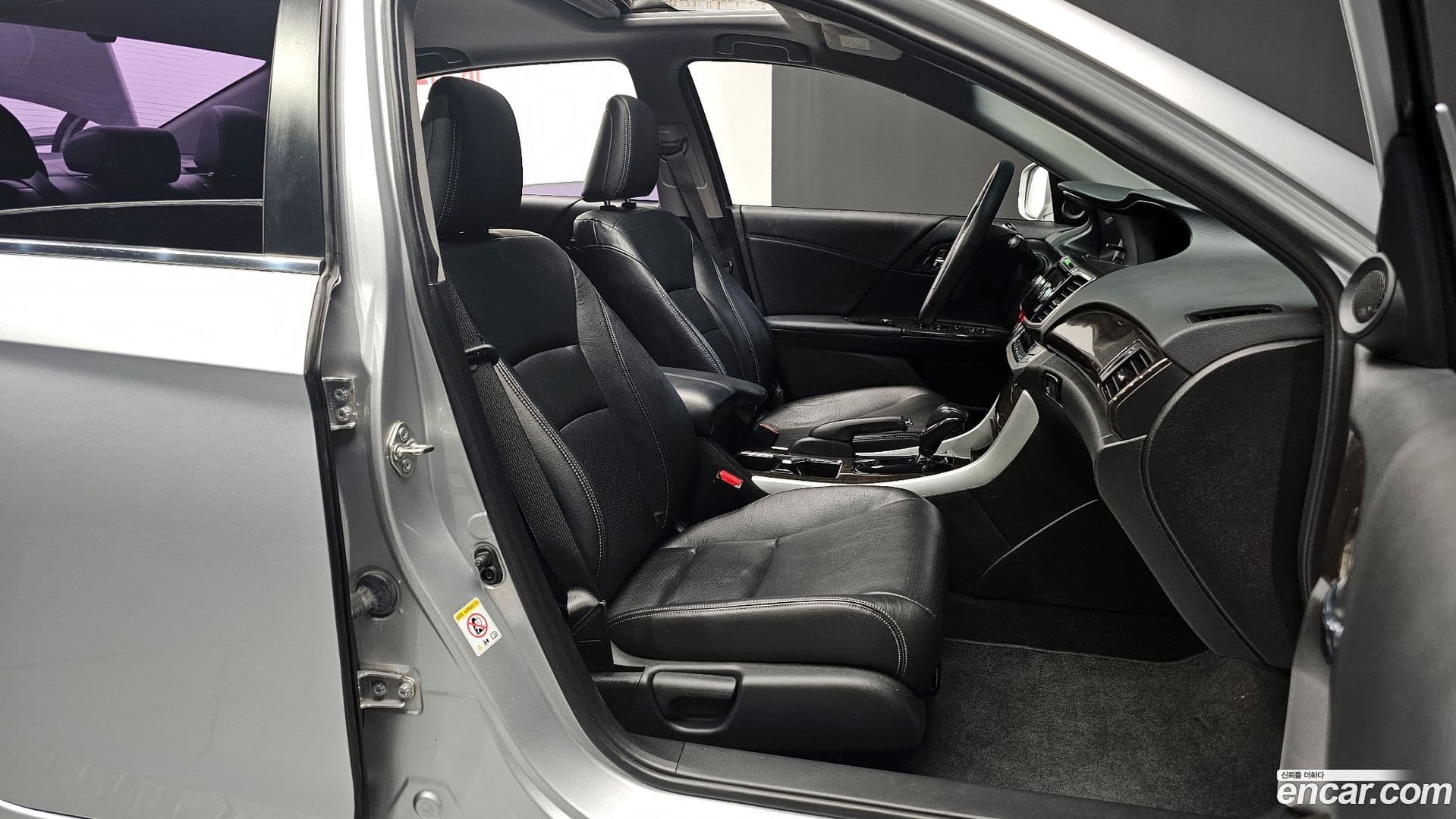 Main__Slider__Photo:Accord Honda 2015.5-9