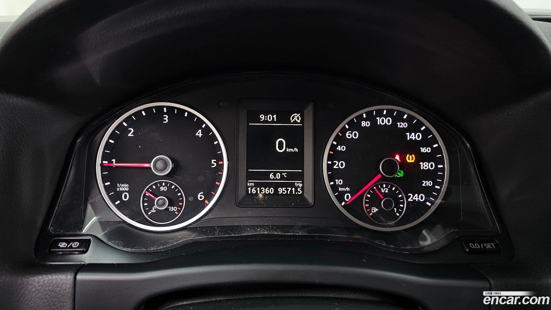 Main__Slider__Photo:Tiguan Volkswagen 2015.2-7