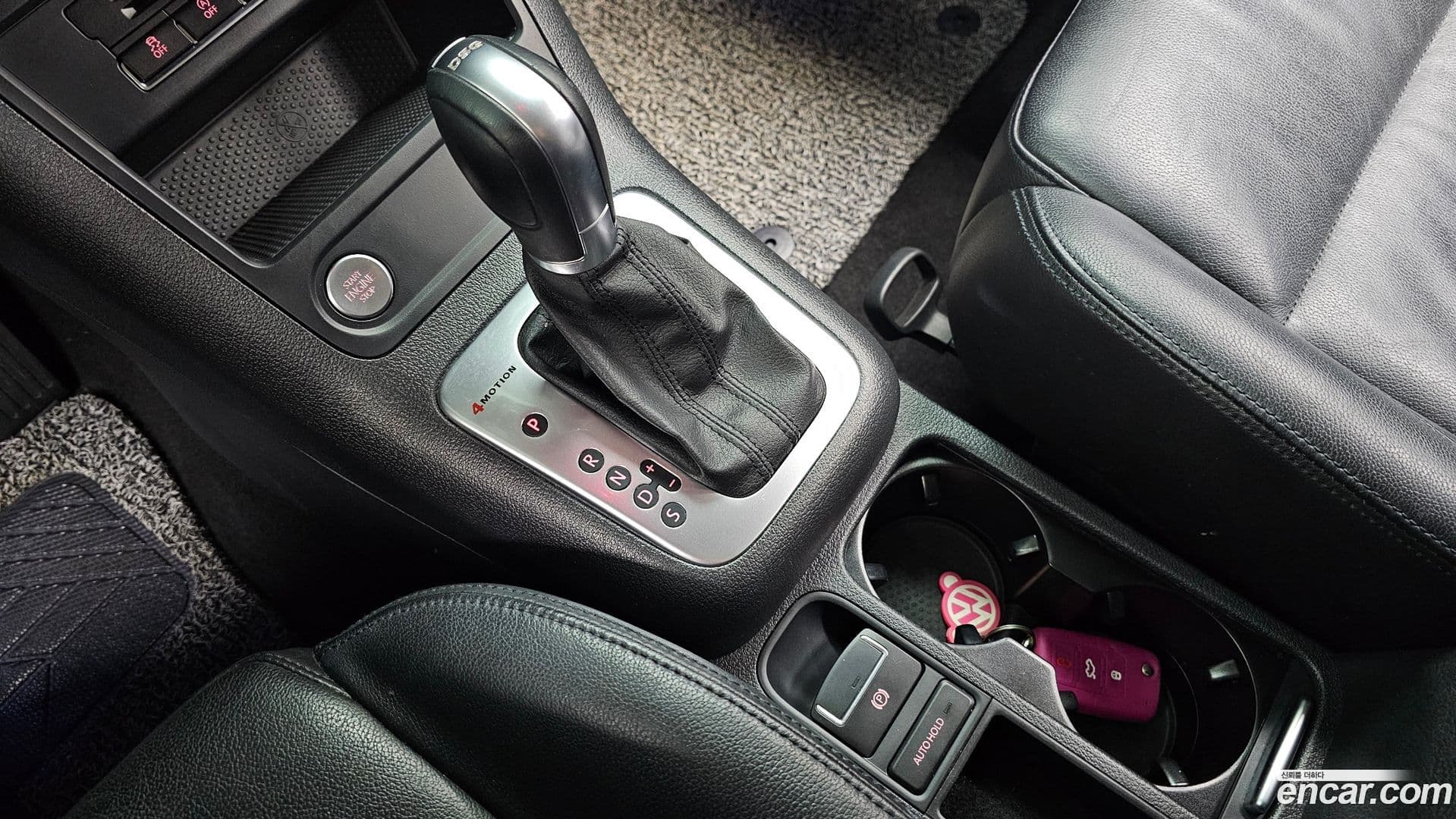 Main__Slider__Photo:Tiguan Volkswagen 2015.2-8