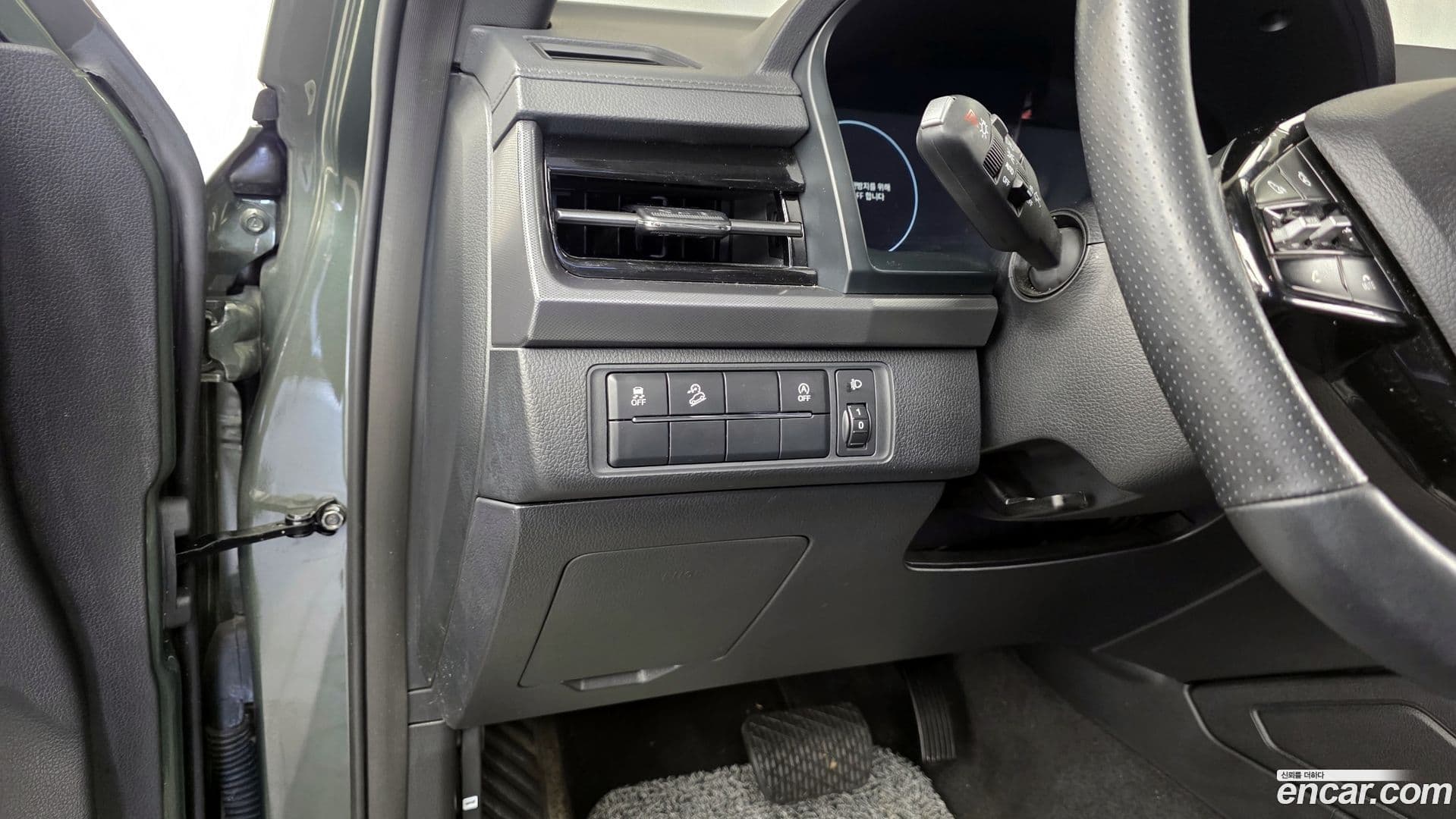 Main__Slider__Photo:Rexton KG_Mobility_Ssangyong 2023.10-15