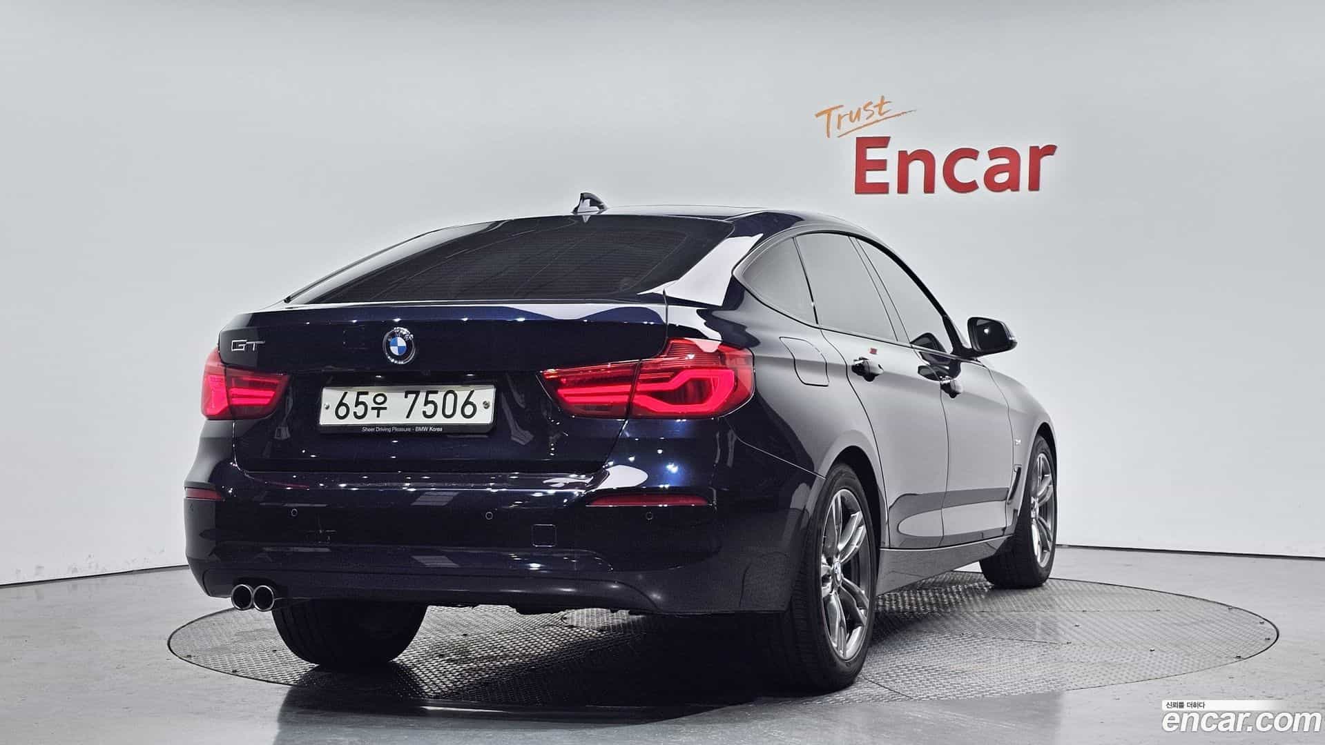 Gran Turismo BMW 2017.8-OUTER-002