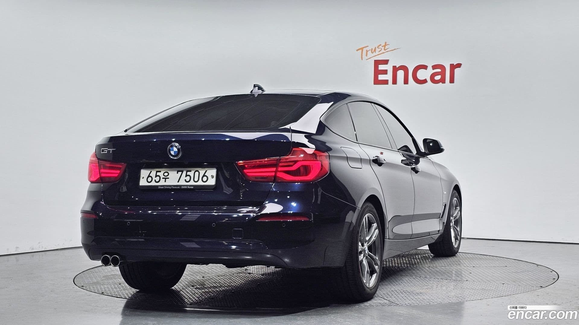 Main__Slider__Photo:Gran Turismo BMW 2017.8-1