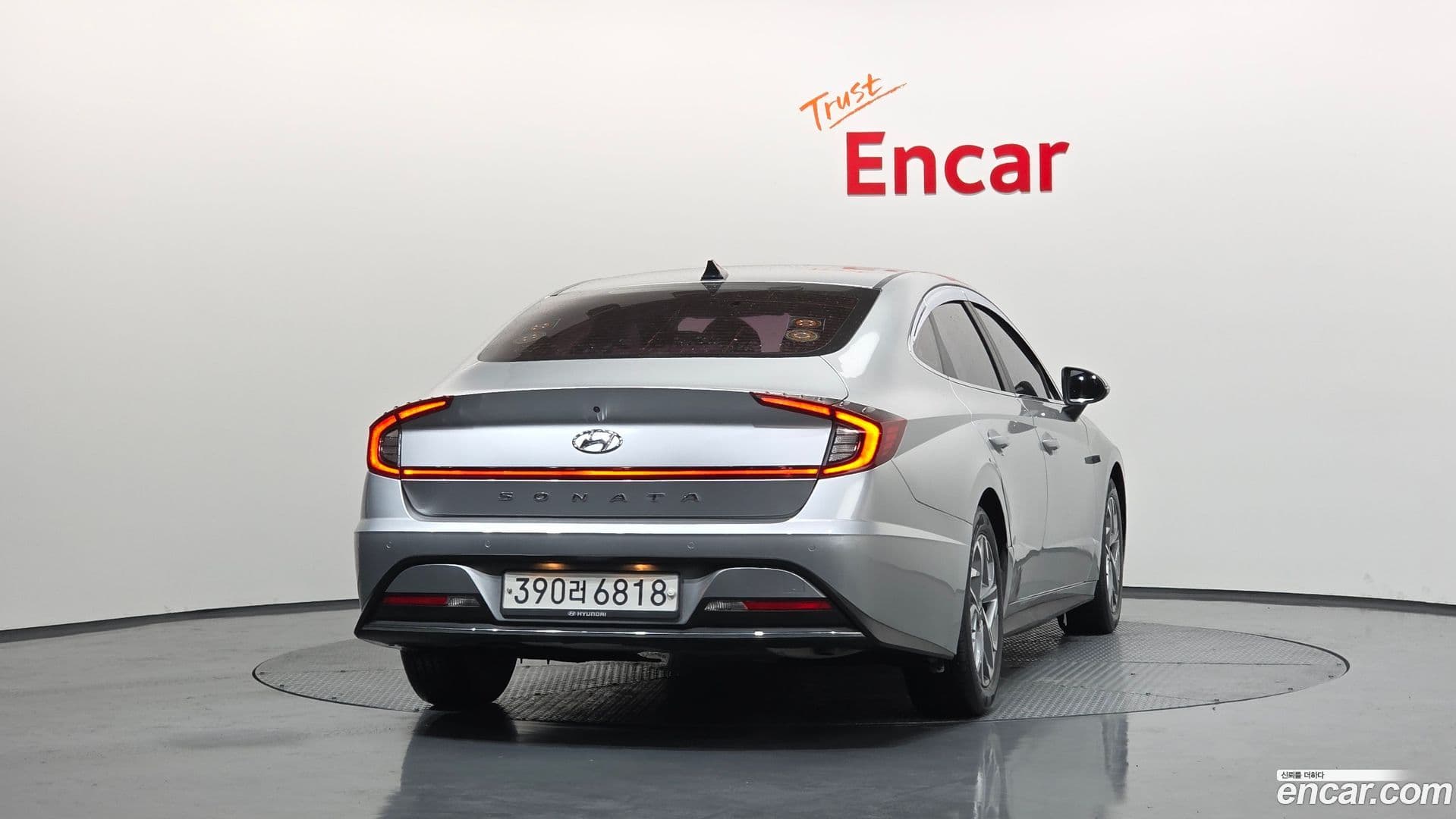 Main__Slider__Photo:Sonata Hyundai 2019.9-3