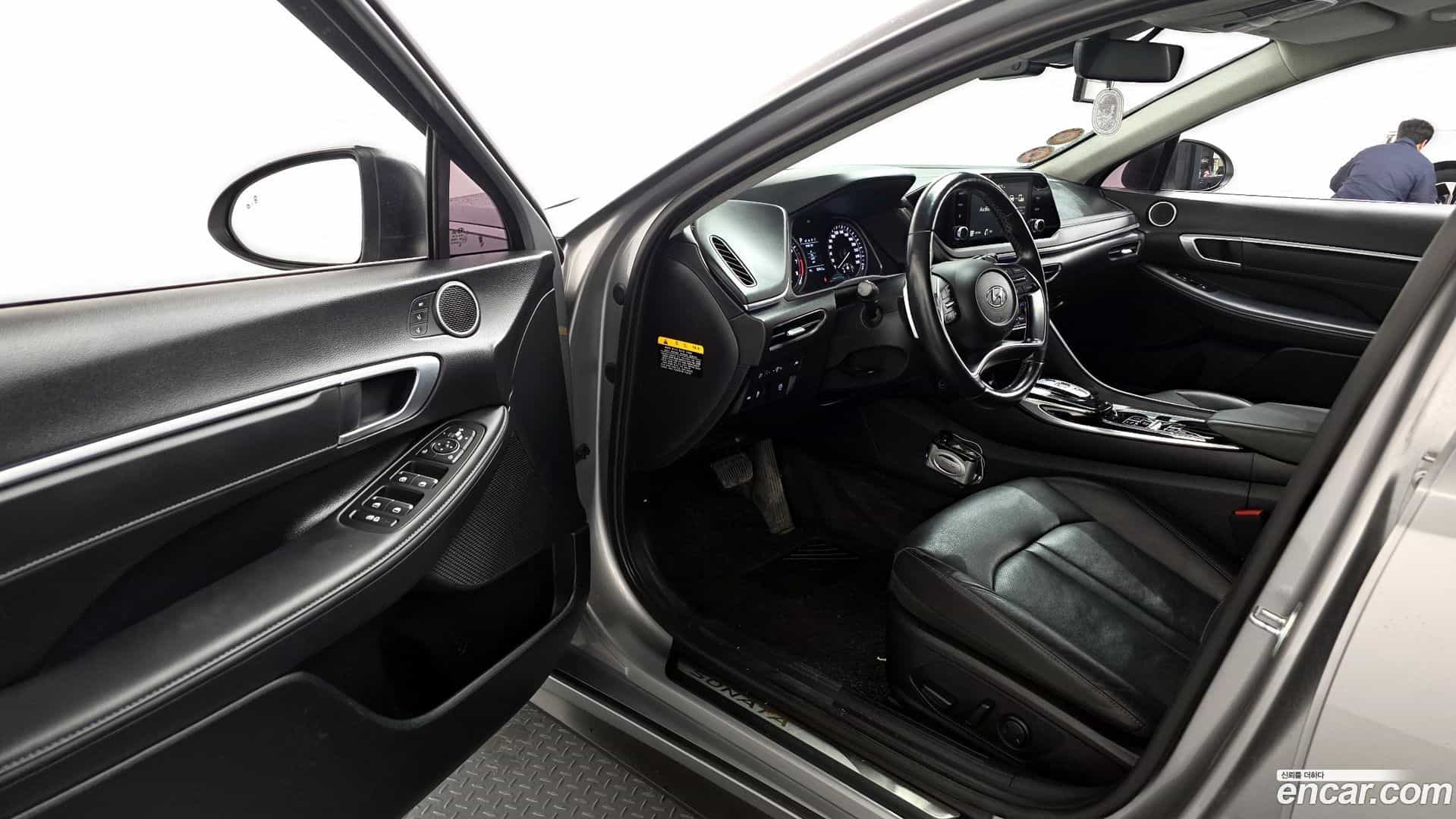 Sonata Hyundai 2019.9-INNER-010