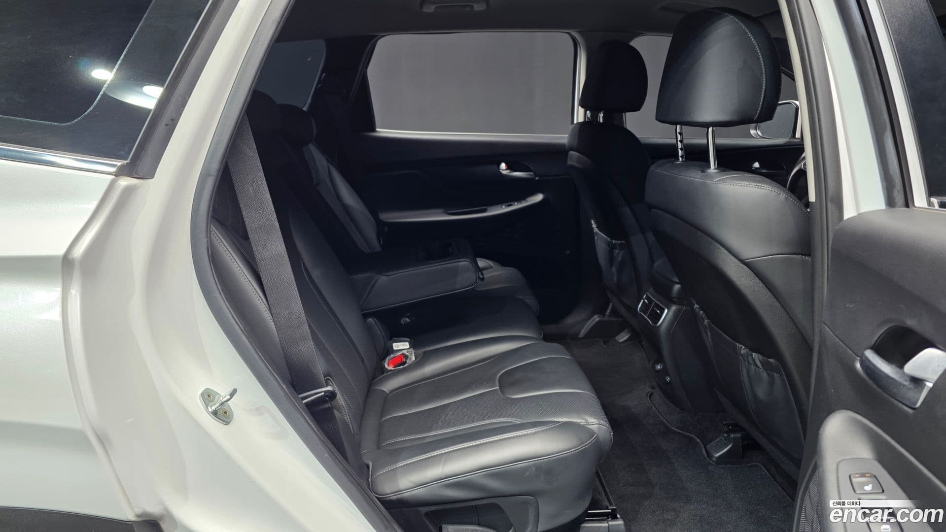 Main__Slider__Photo:Santafe Hyundai 2021.7-11