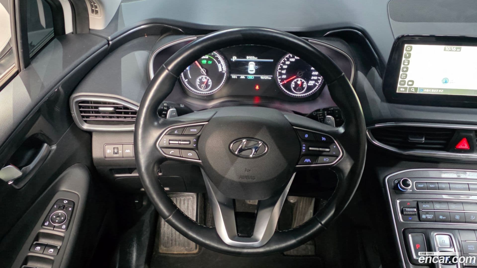 Main__Slider__Photo:Santafe Hyundai 2021.7-12