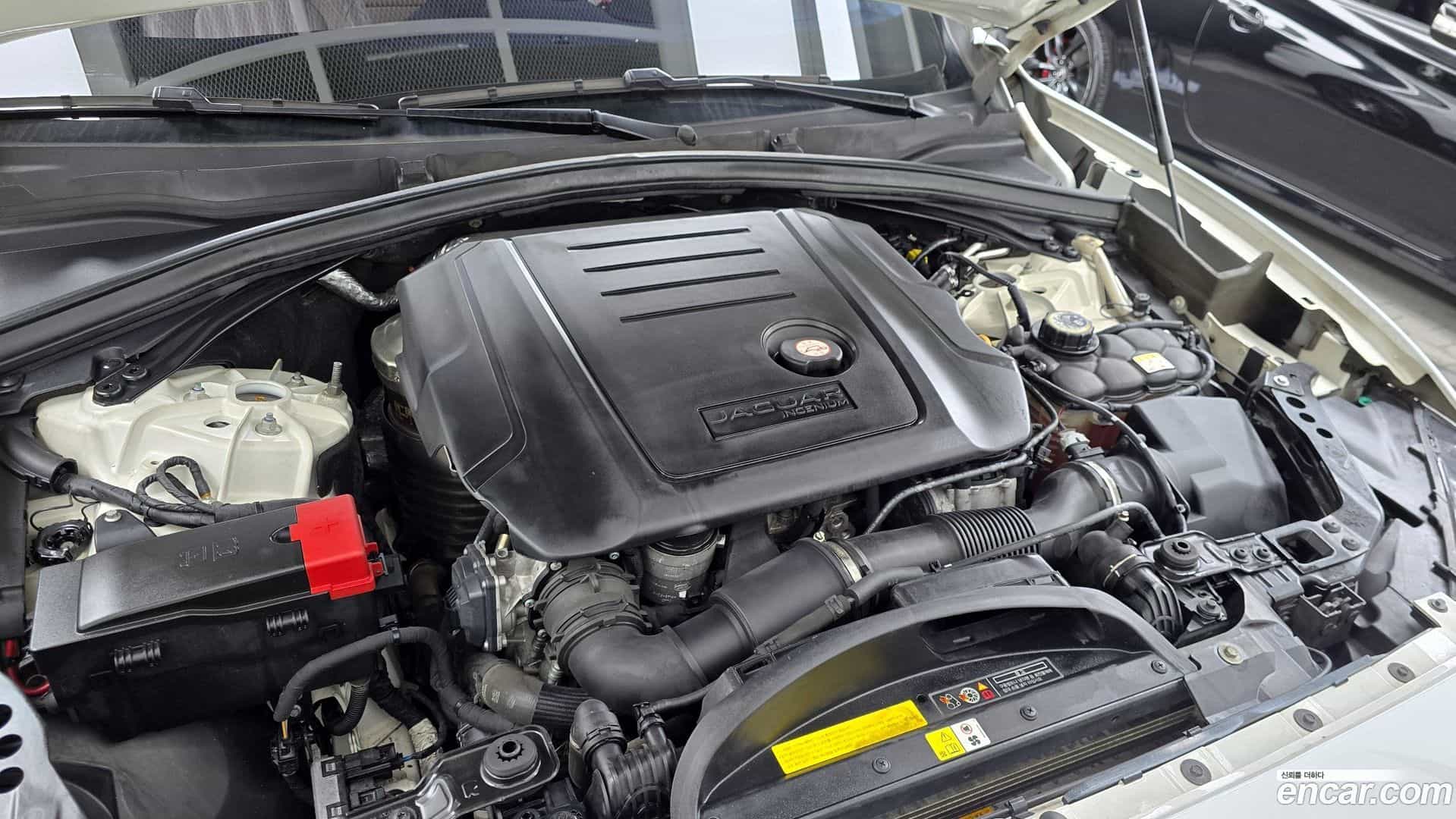 F-PACE Jaguar 2018.2-OUTER-006