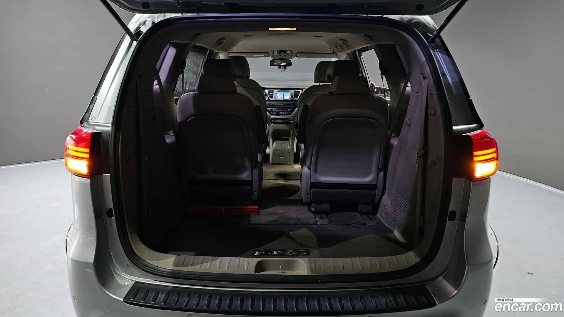 Canival Kia 2014.6-OPTION-024