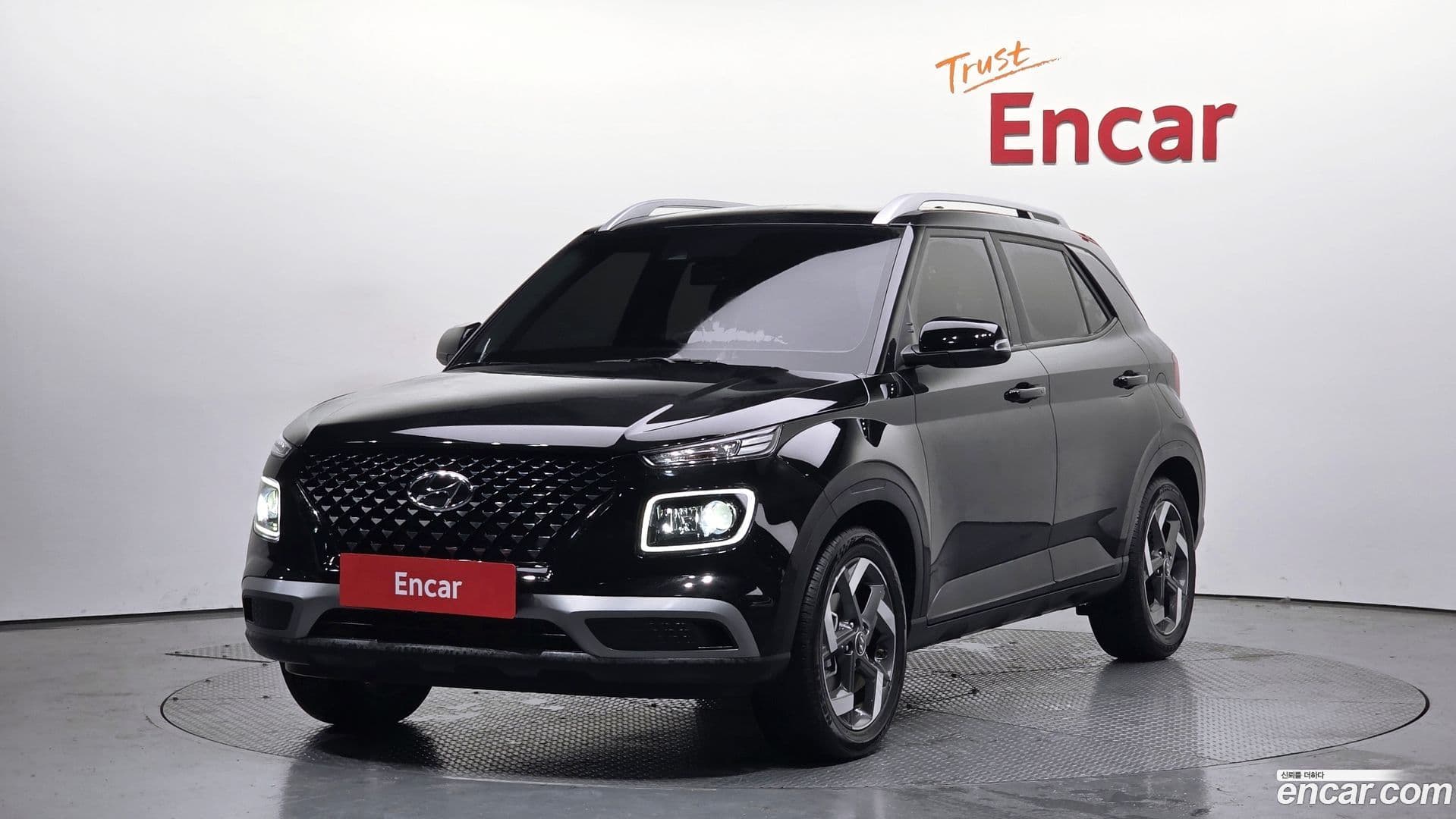 Main__Slider__Photo:Venue Hyundai 2020.11-0