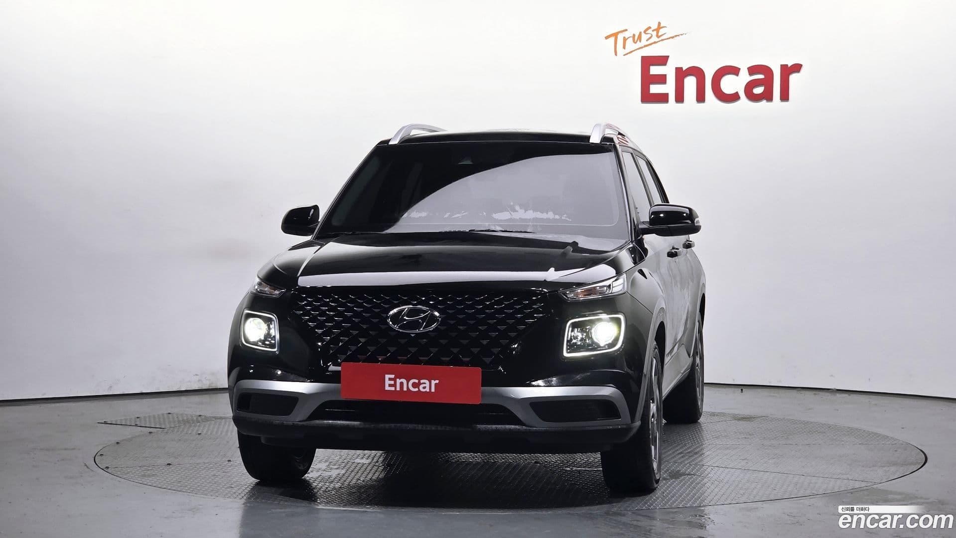 Main__Slider__Photo:Venue Hyundai 2020.11-2