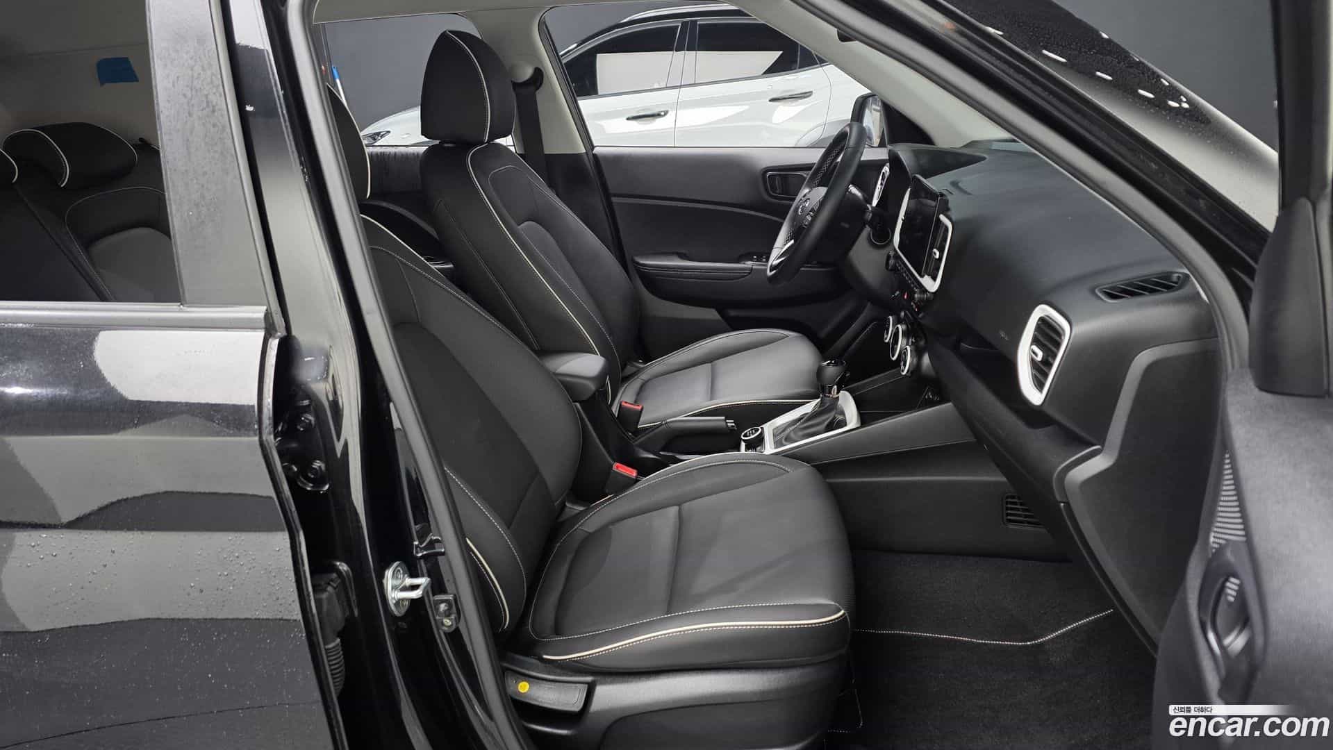 Venue Hyundai 2020.11-INNER-010