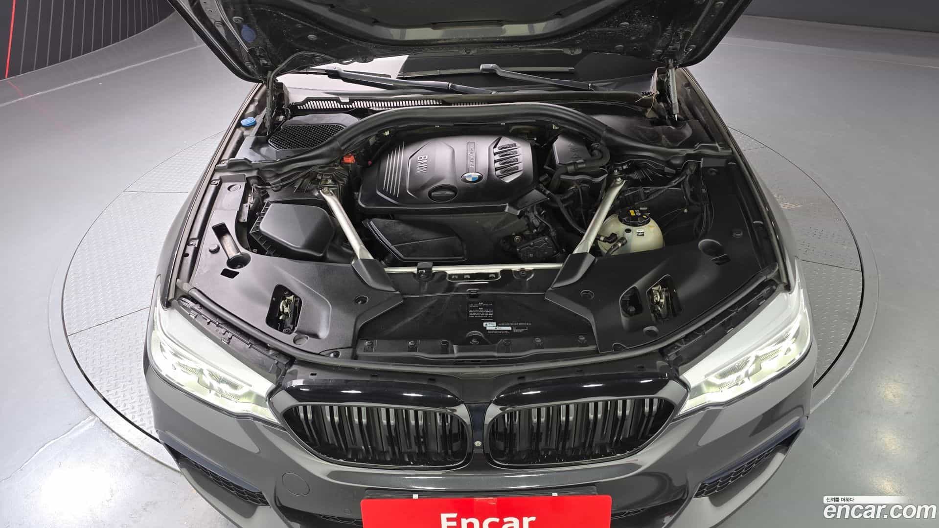 5-Series BMW 2018.5-OUTER-006