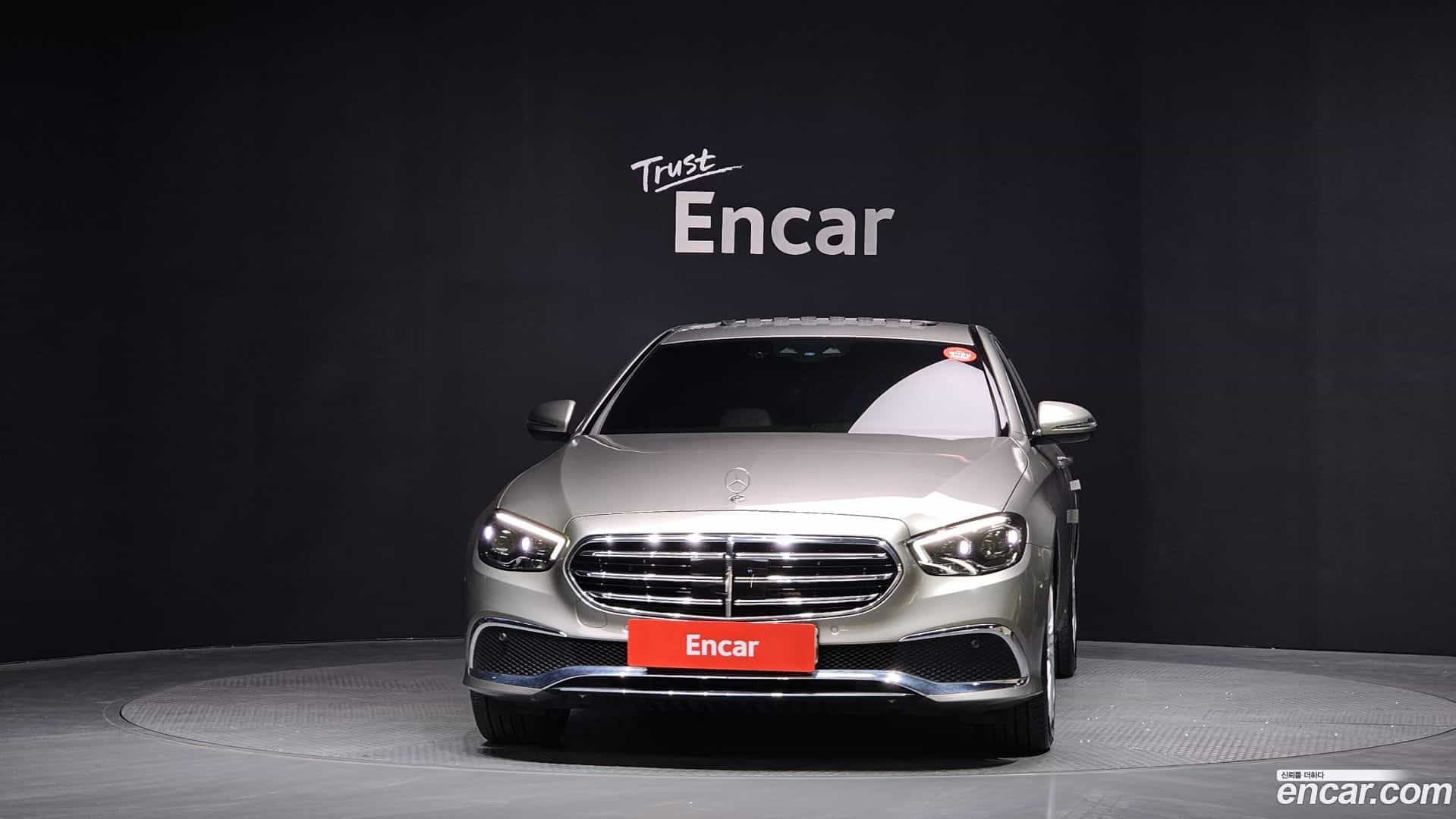 E-Class Mercedes-Benz 2021.4-OUTER-003