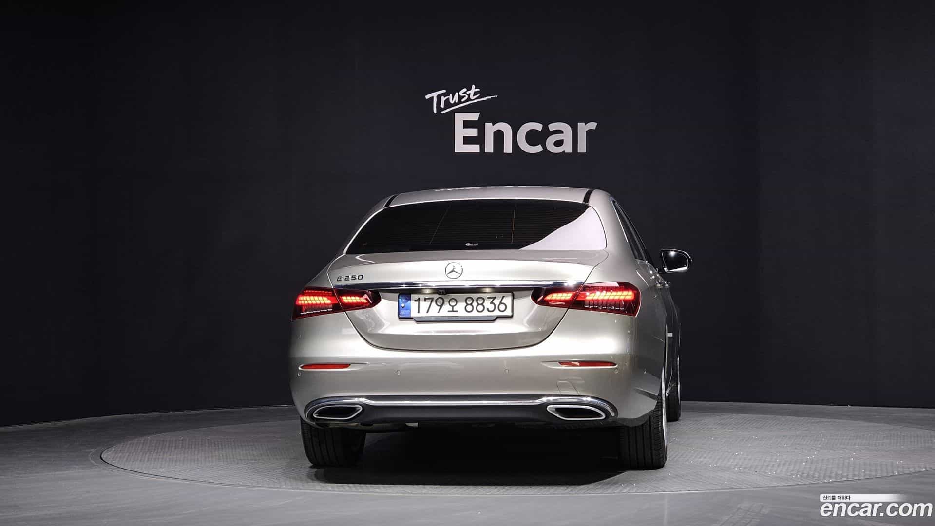 E-Class Mercedes-Benz 2021.4-OUTER-004