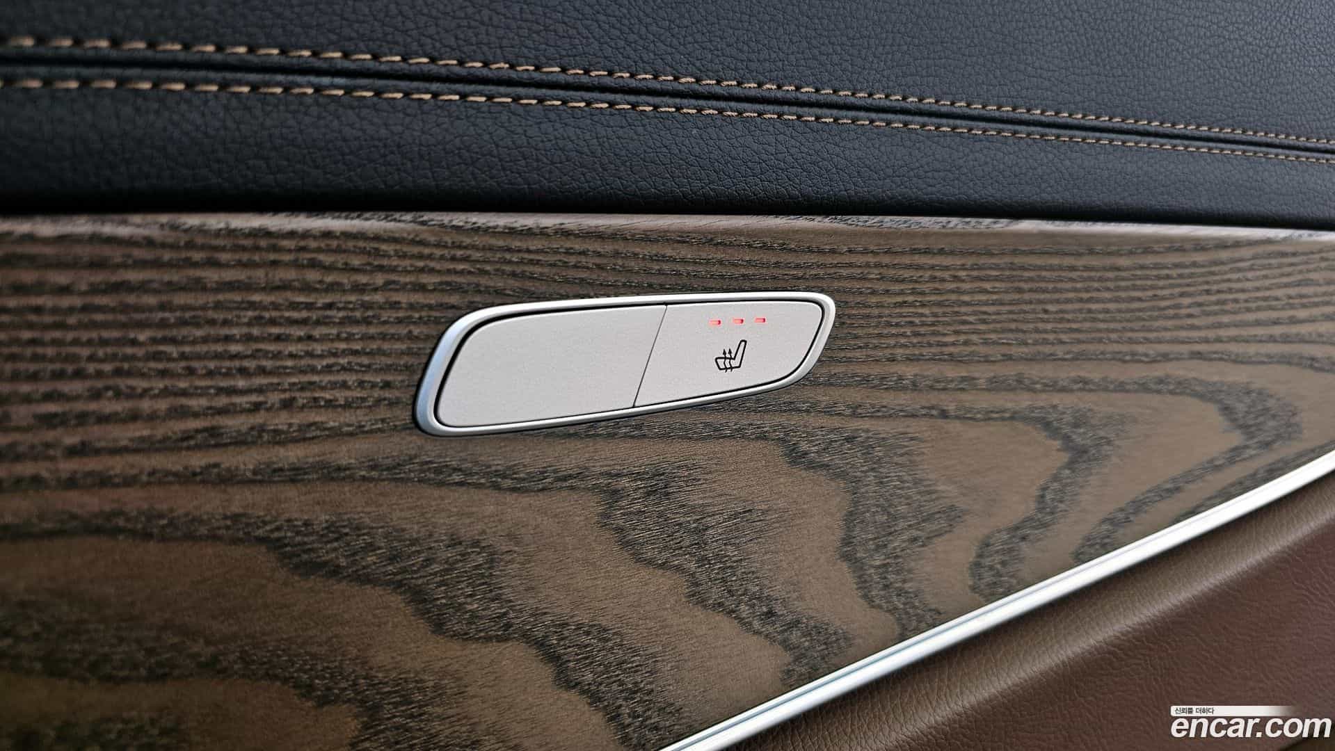 E-Class Mercedes-Benz 2021.4-OPTION-023