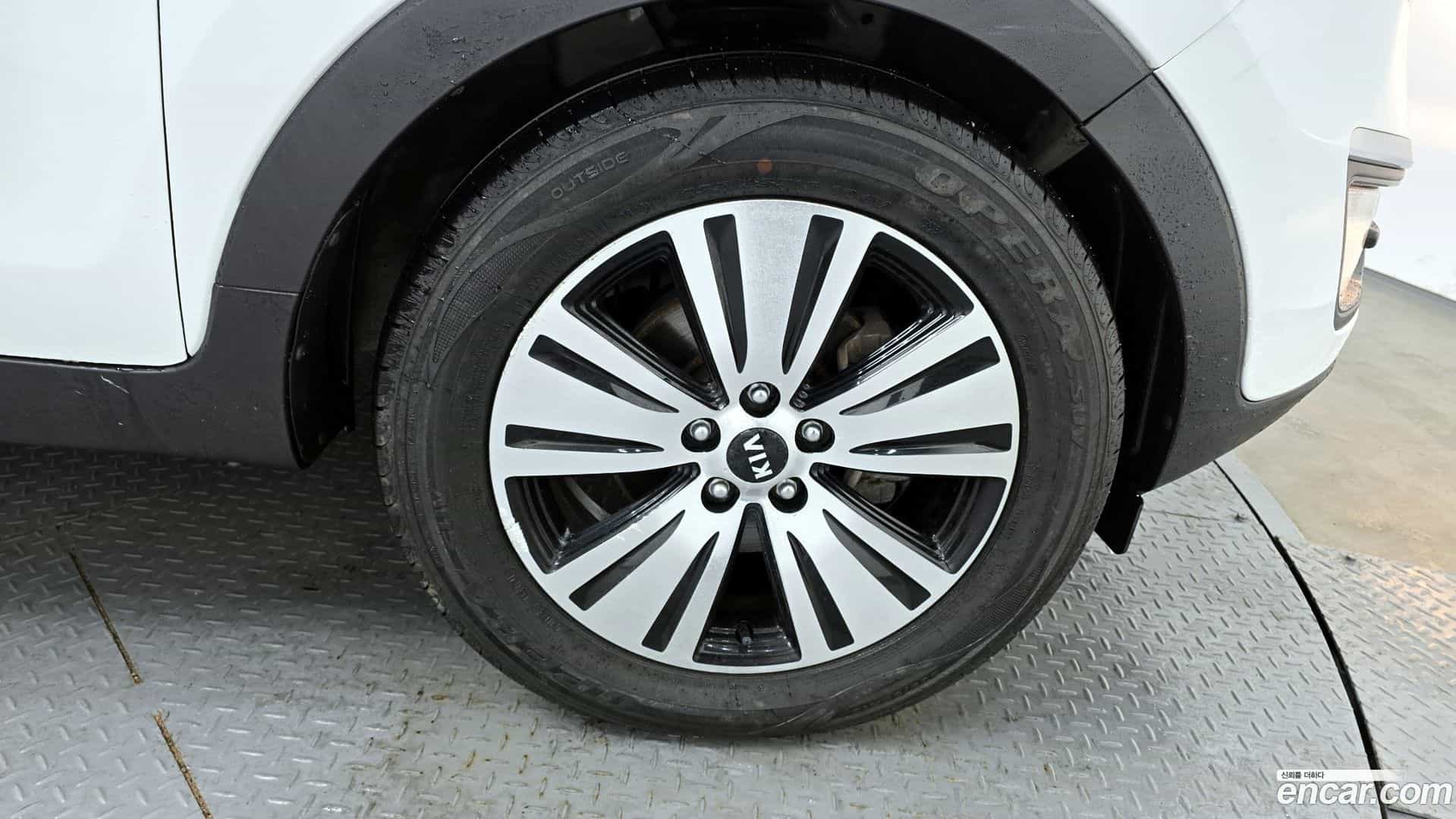 Sportage Kia 2013.8-OUTER-005