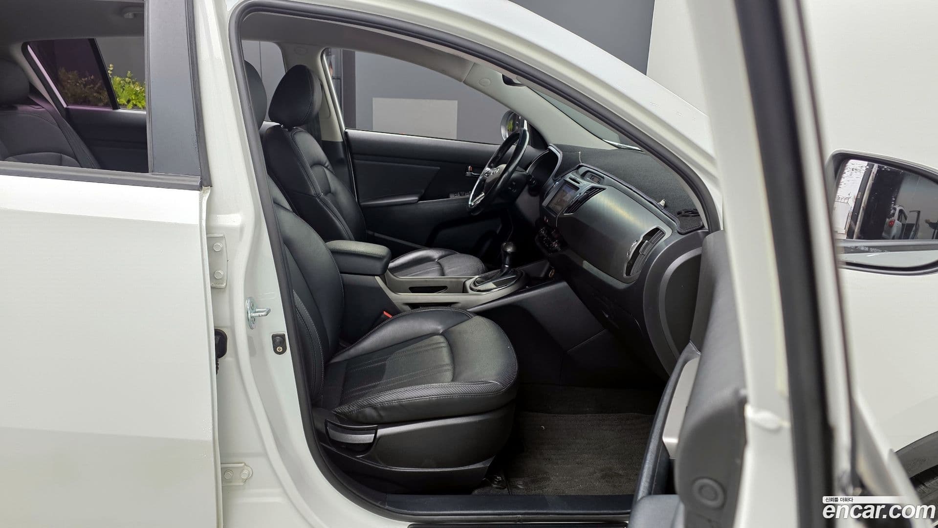 Main__Slider__Photo:Sportage Kia 2013.8-10