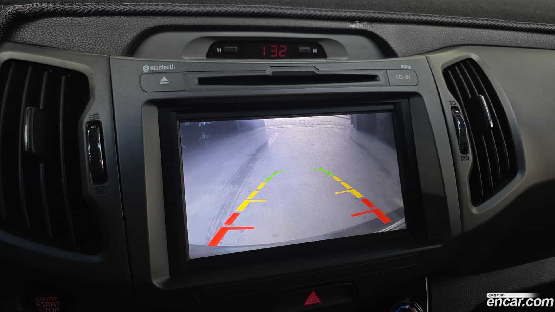 Sportage Kia 2013.8-OPTION-019