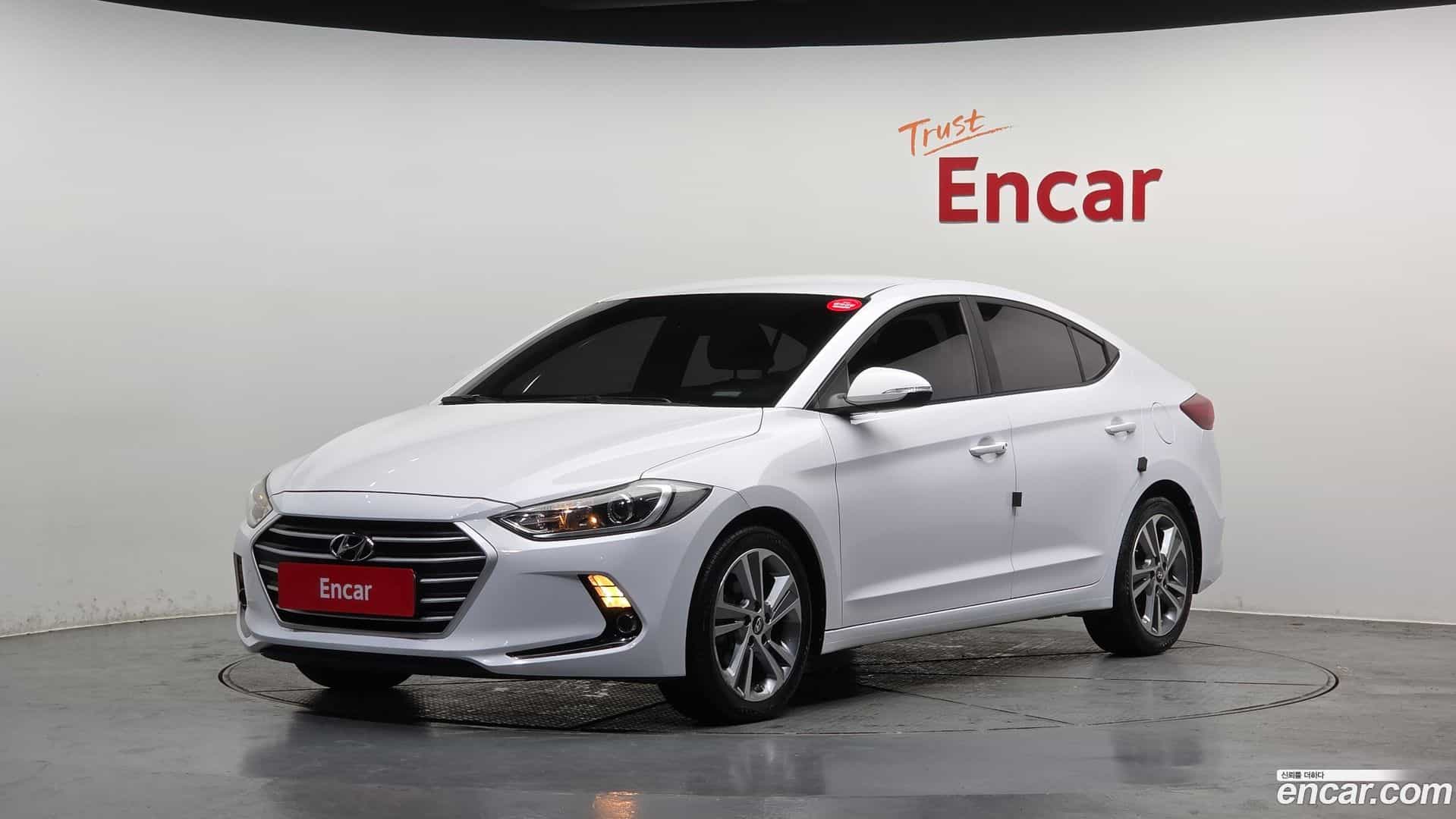 AVANTE Hyundai 2017.4-OUTER-001