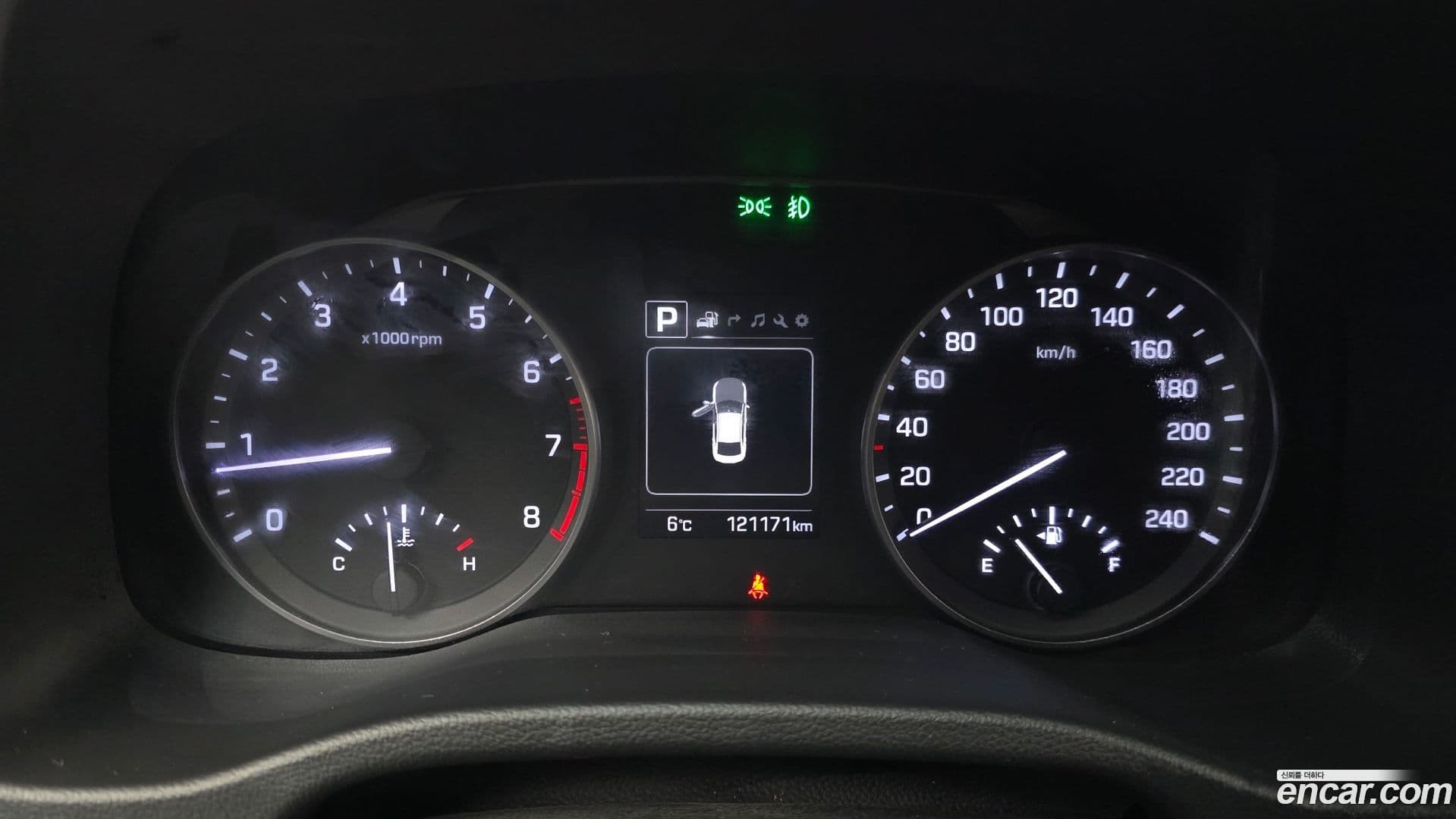 Main__Slider__Photo:AVANTE Hyundai 2017.4-7