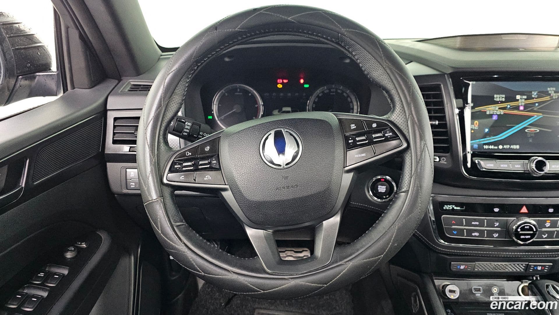 Main__Slider__Photo:Rexton KG_Mobility_Ssangyong 2020.1-13