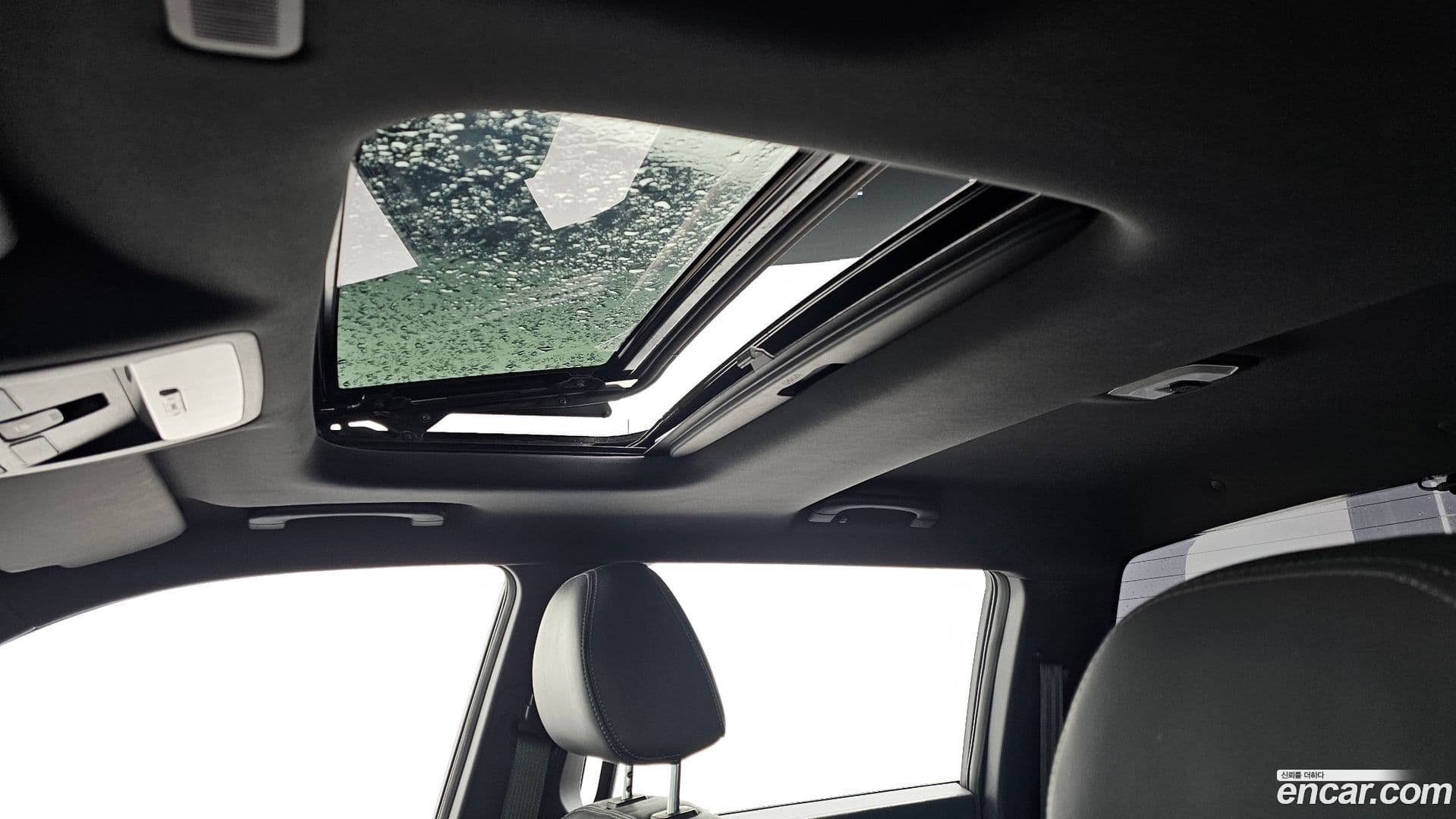 Main__Slider__Photo:Rexton KG_Mobility_Ssangyong 2020.1-18