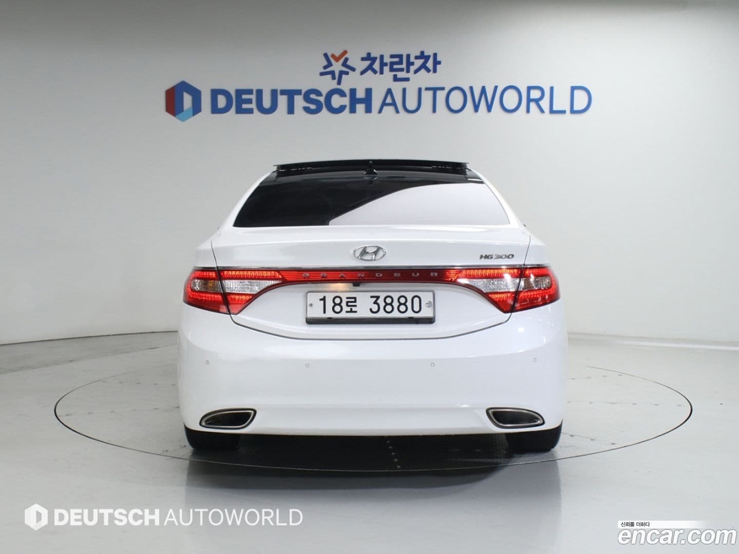 Main__Slider__Photo:Grandeur Hyundai 2013.11-3