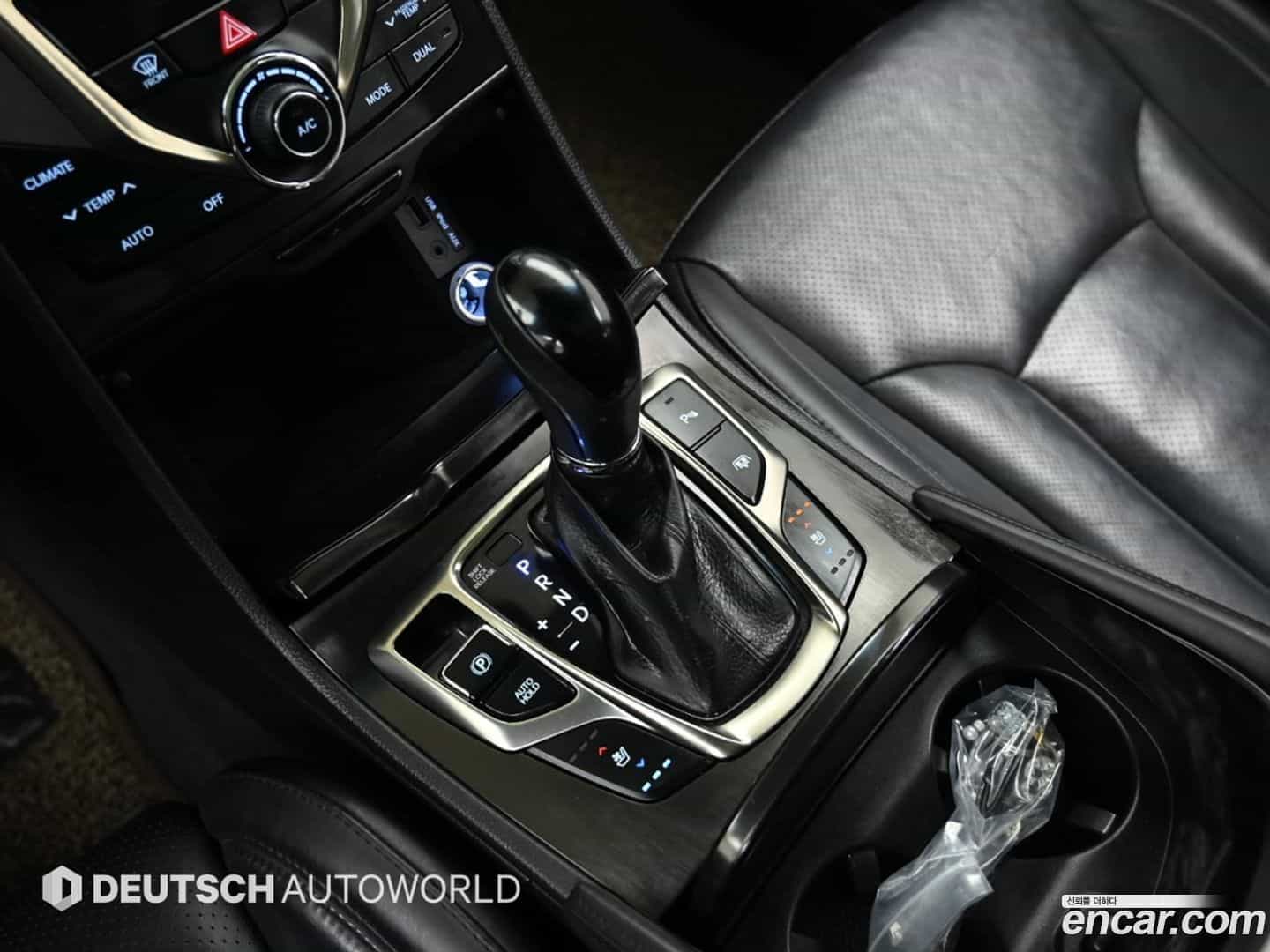 Grandeur Hyundai 2013.11-INNER-009