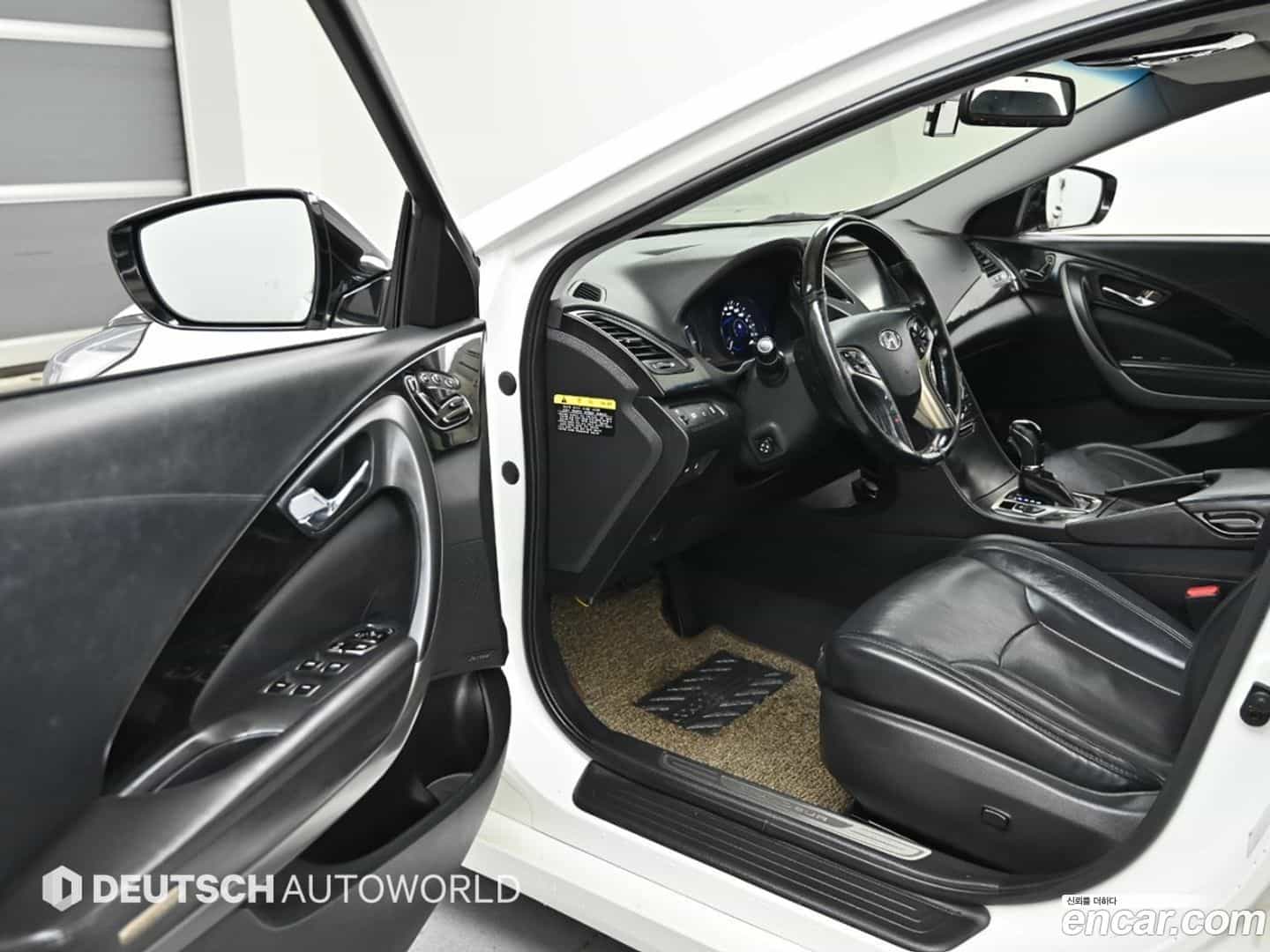 Grandeur Hyundai 2013.11-OPTION-015