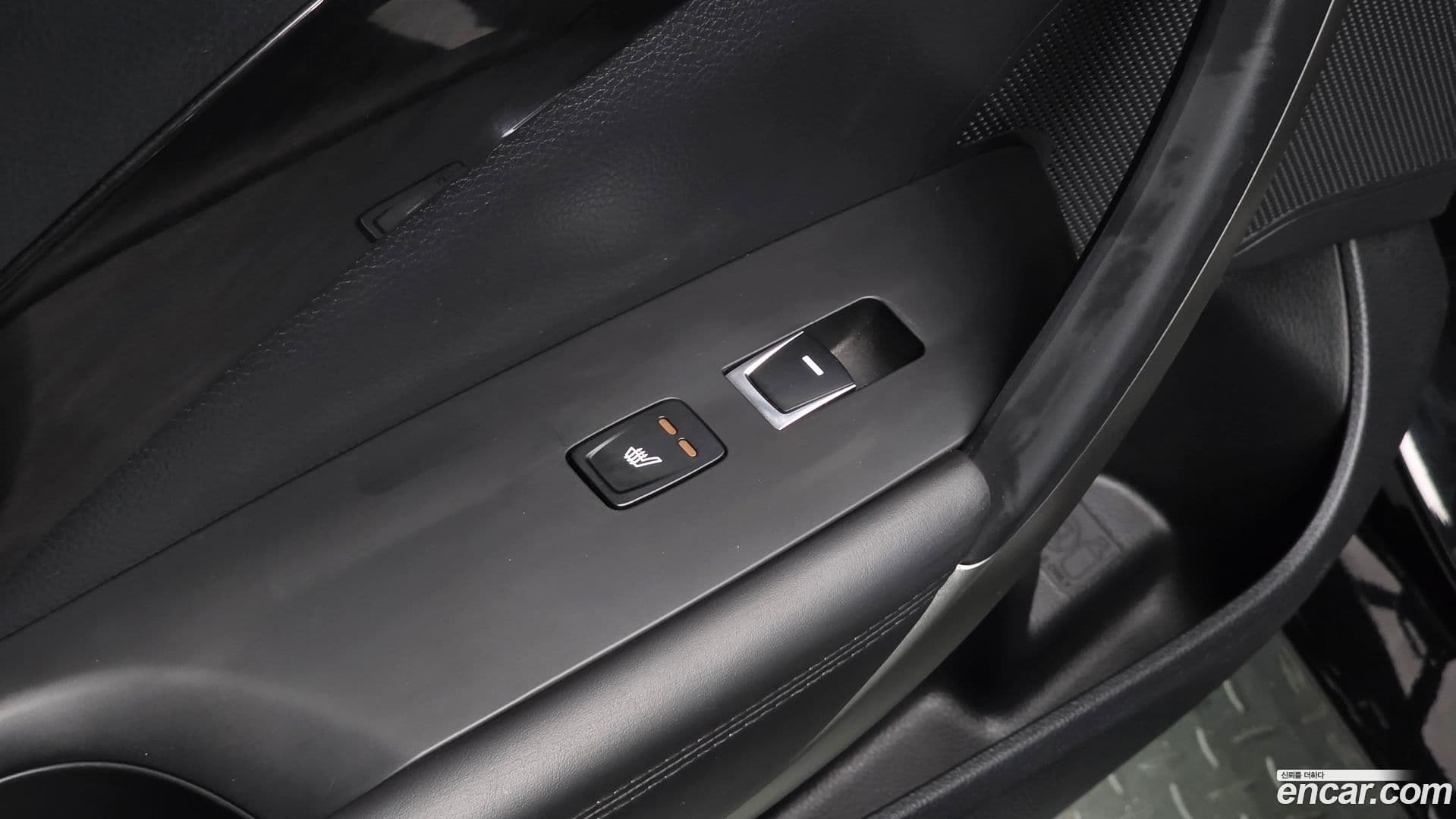 Main__Slider__Photo:Grandeur Hyundai 2015.1-17