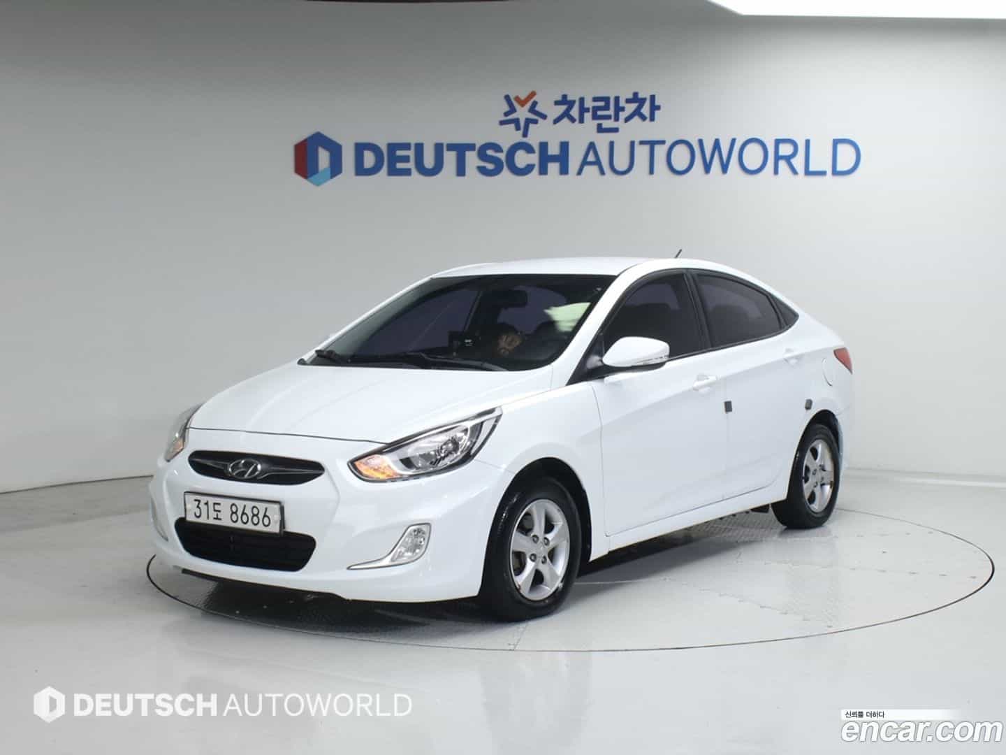 Accent Hyundai 2012.7-OUTER-001