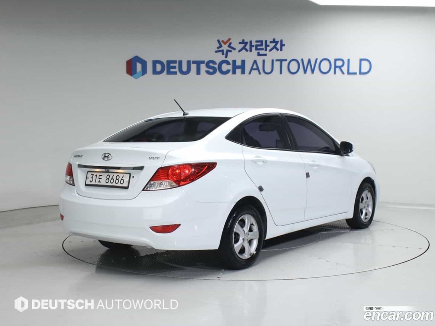 Accent Hyundai 2012.7-OUTER-002