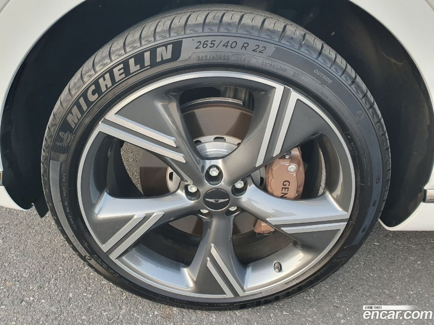 Main__Slider__Photo:GV80 Genesis 2024.1-4