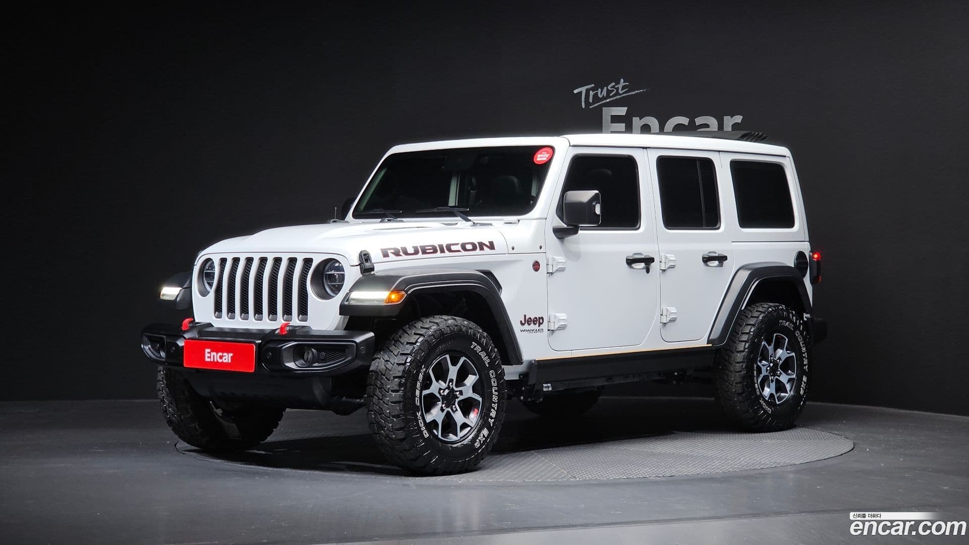 Main__Slider__Photo:Wrangler Jeep 2021.2-0