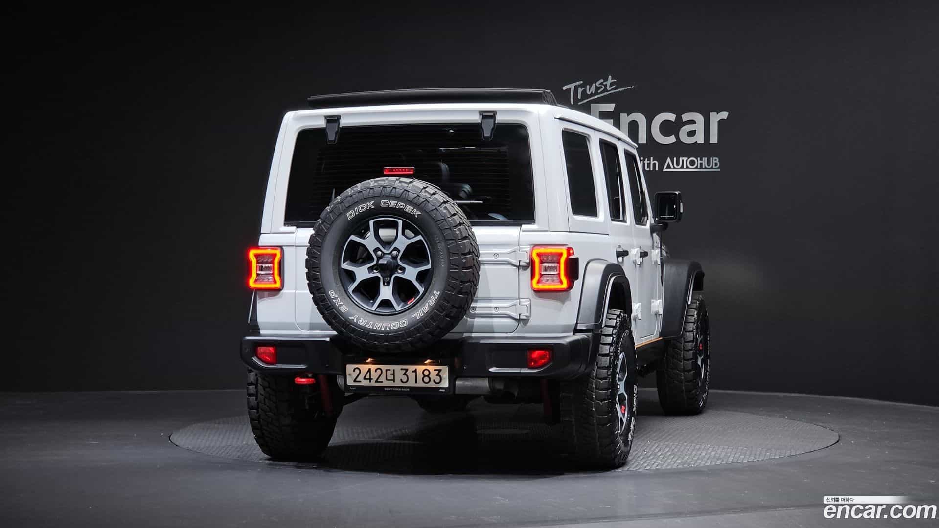 Wrangler Jeep 2021.2-OUTER-004