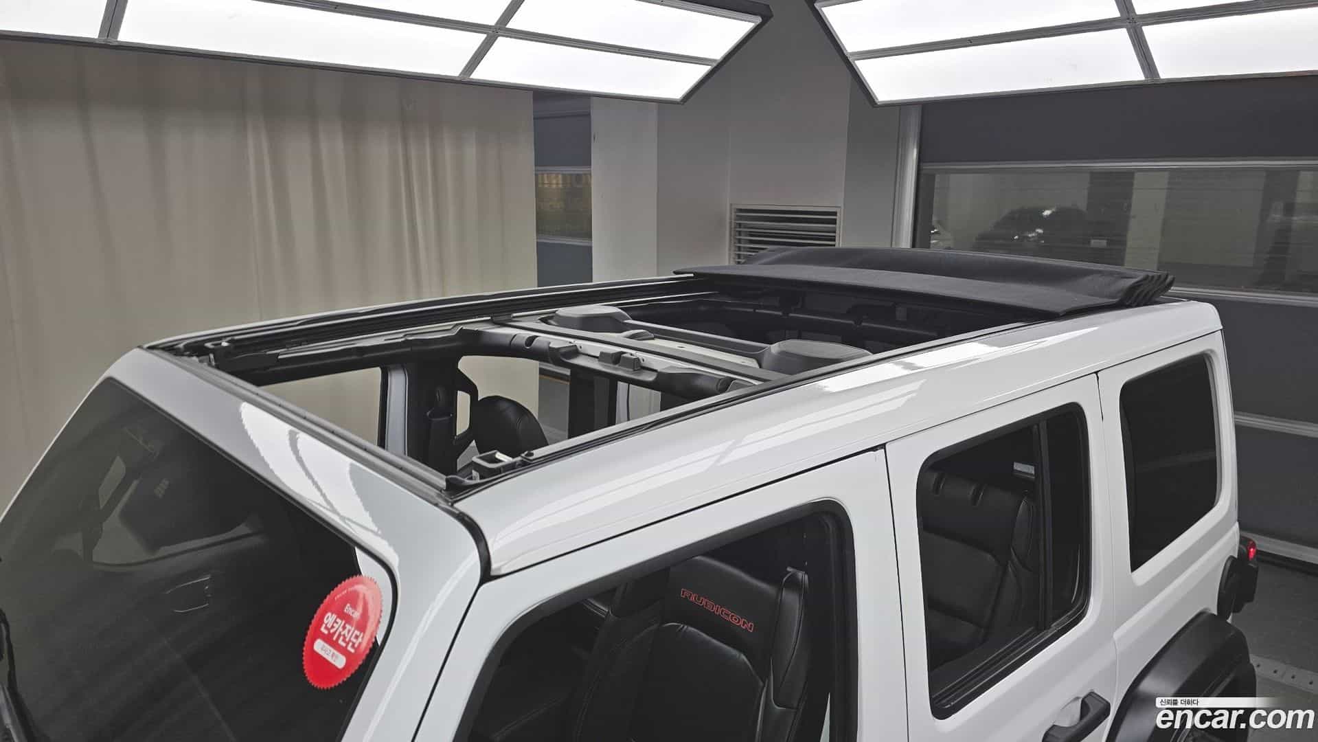 Wrangler Jeep 2021.2-OPTION-023