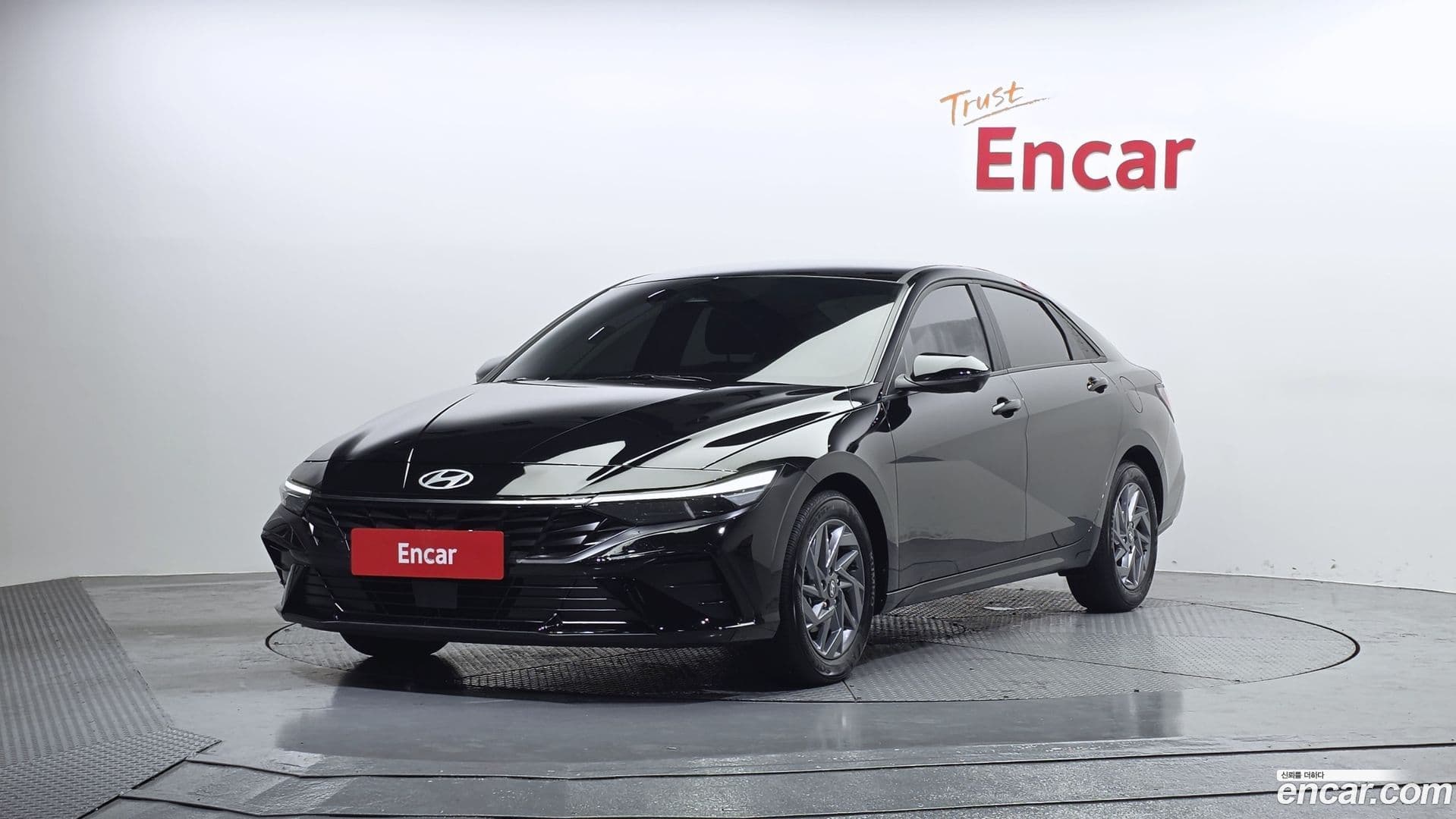 Main__Slider__Photo:AVANTE Hyundai 2023.10-0