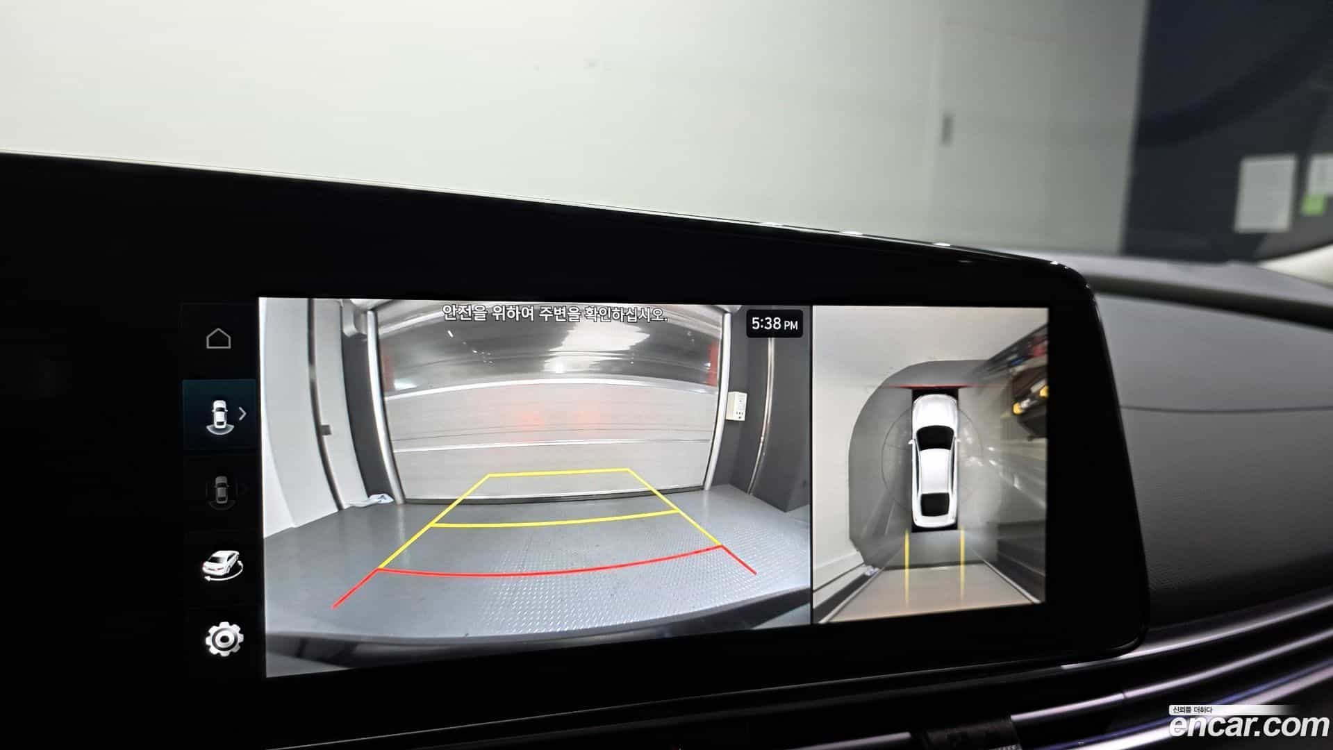 AVANTE Hyundai 2023.10-OPTION-019