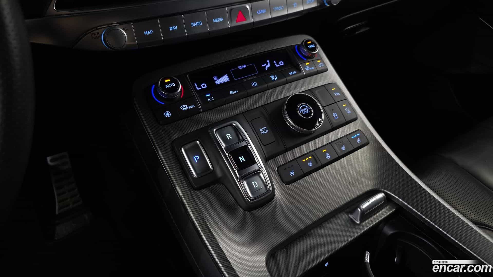 Palisade Hyundai 2021.2-INNER-009